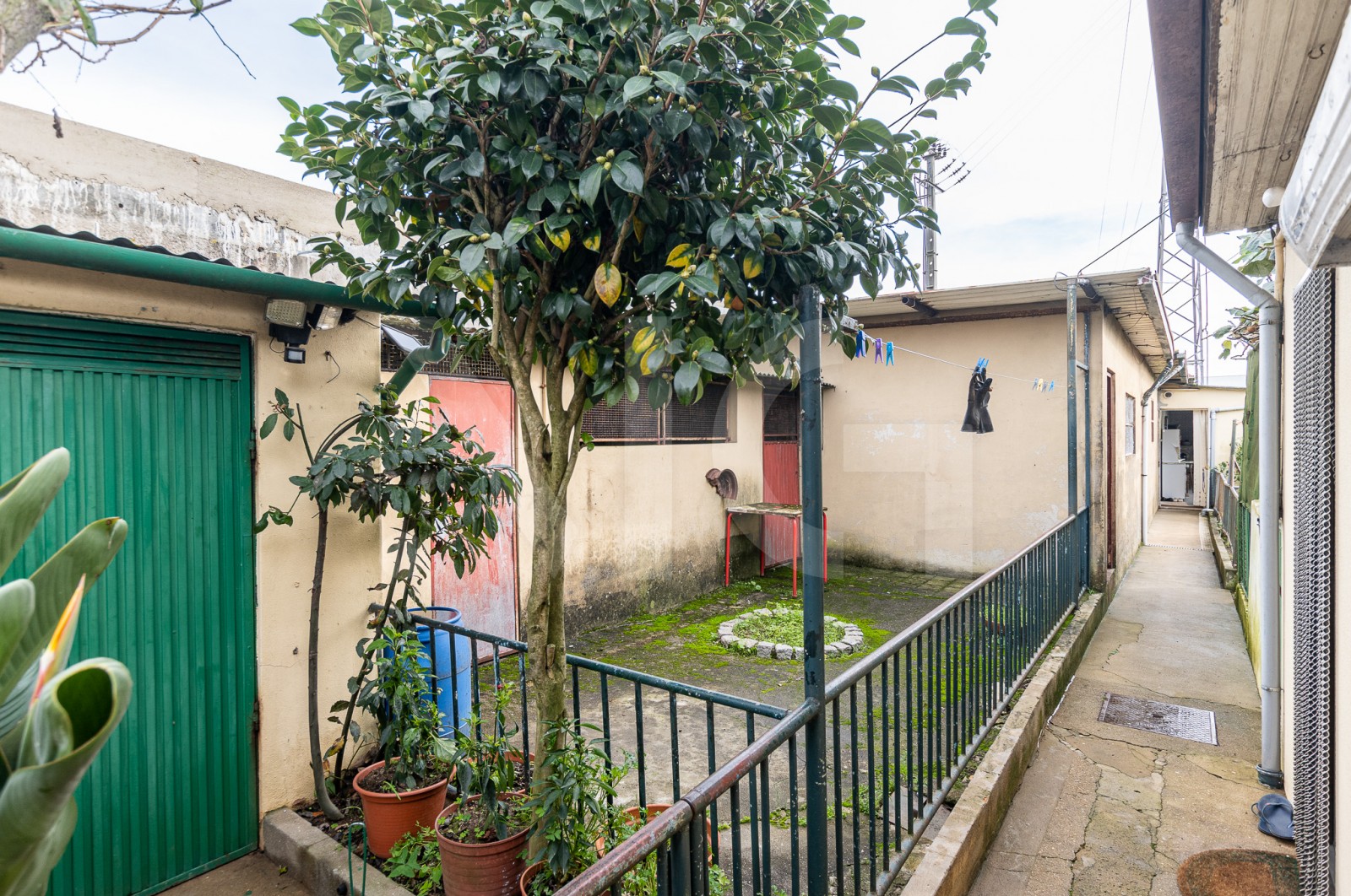 House T5 for For sale in Custóias, Leça do Balio e Guifões, Matosinhos, Porto - Quintal/Jardim (Imagem 7)