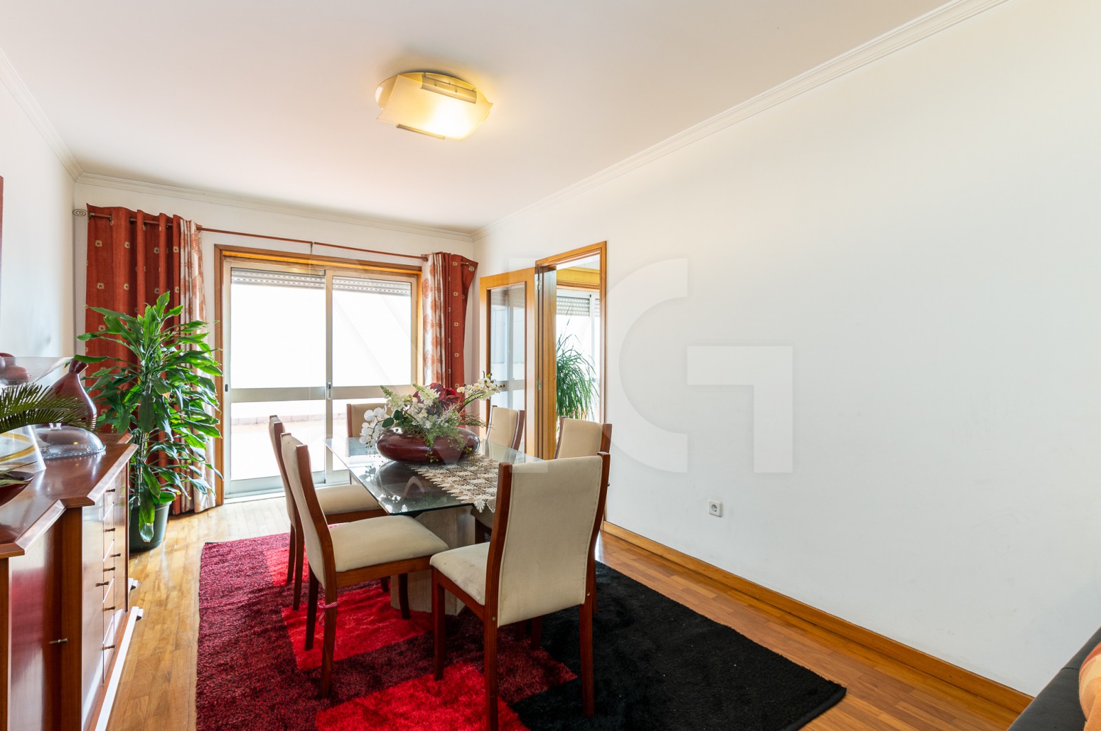 Apartment T2 for For sale in Rio Tinto, Gondomar, Porto - Sala (Imagem 4)