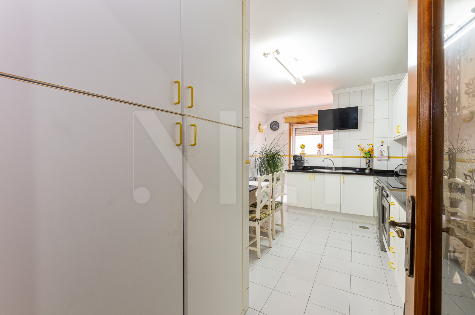 Apartment T2 for For sale in Rio Tinto, Gondomar, Porto - Cozinha (Imagem 1)