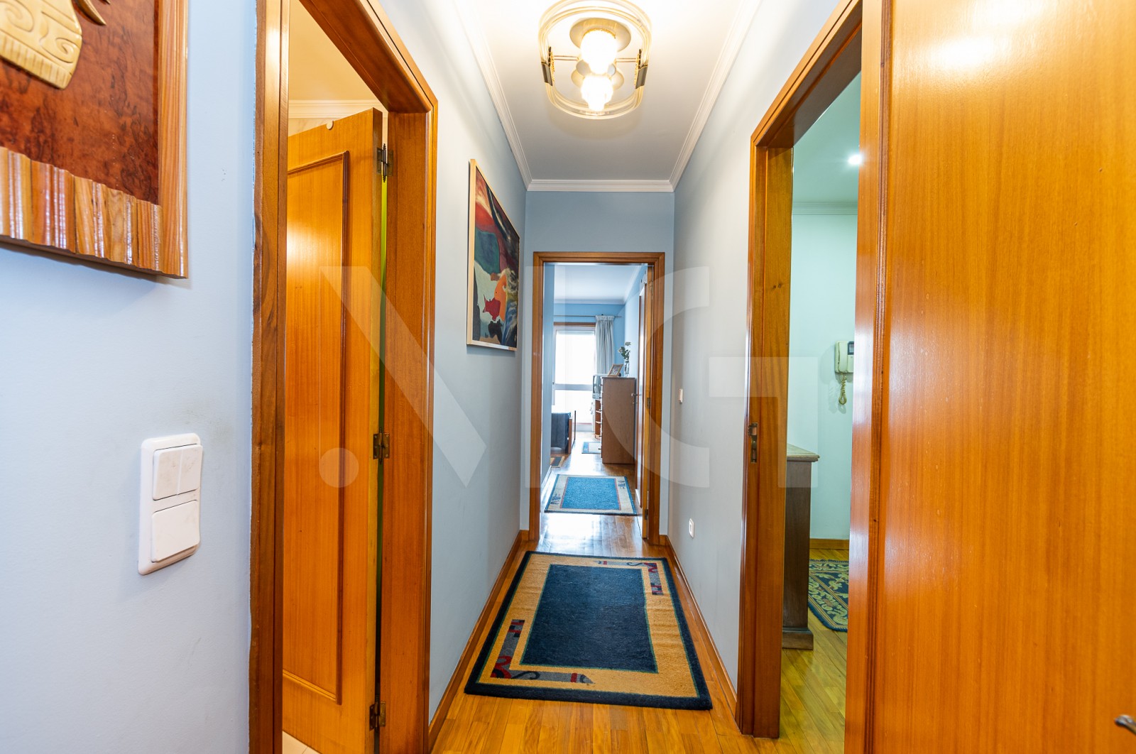 Apartment T2 for For sale in Rio Tinto, Gondomar, Porto - Corredor (Imagem 2)