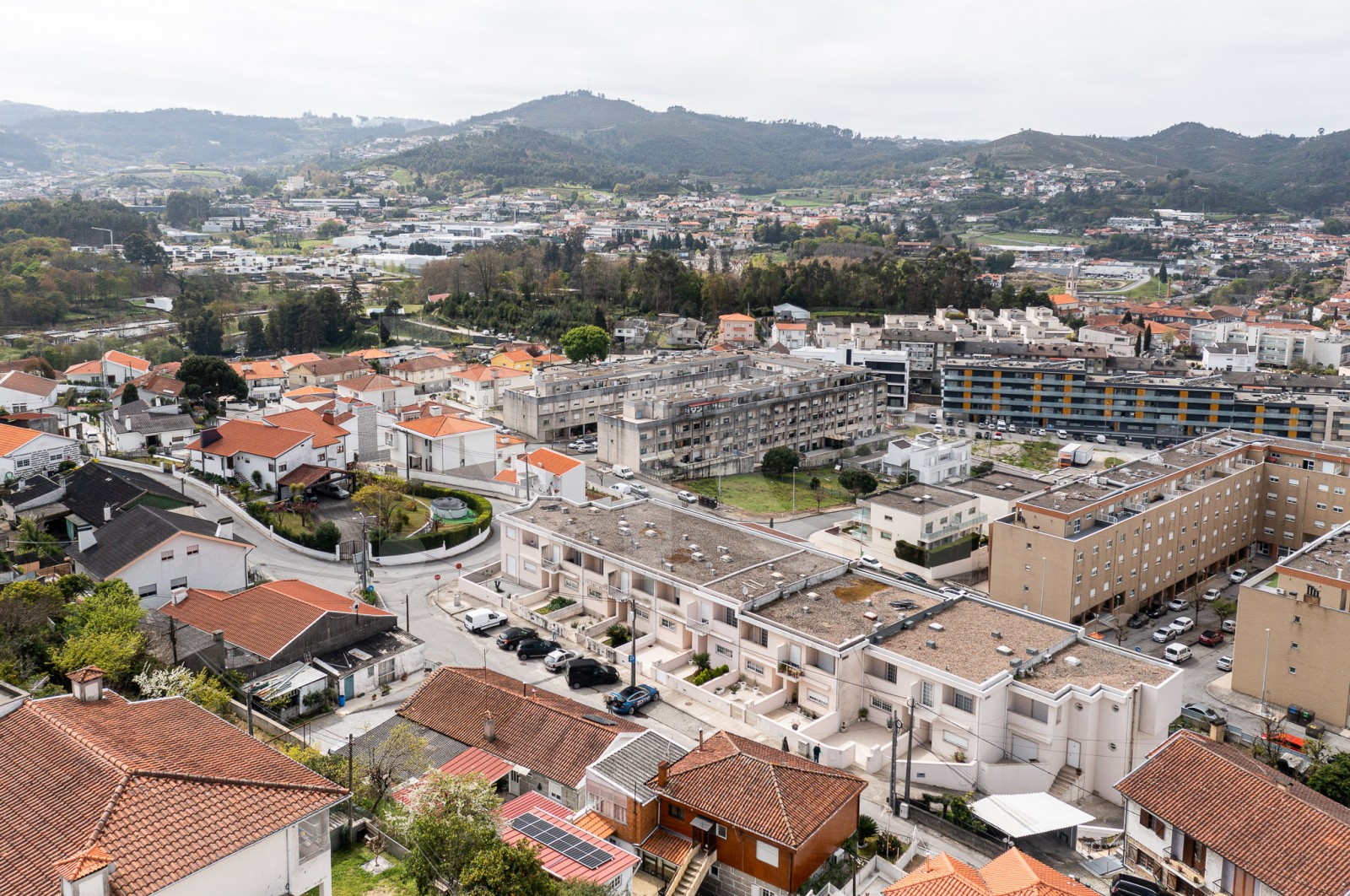 Moradia T3 para Venda em Caldas de Vizela (São Miguel e São João), Vizela, Braga - Área envolvente (Imagem 3)