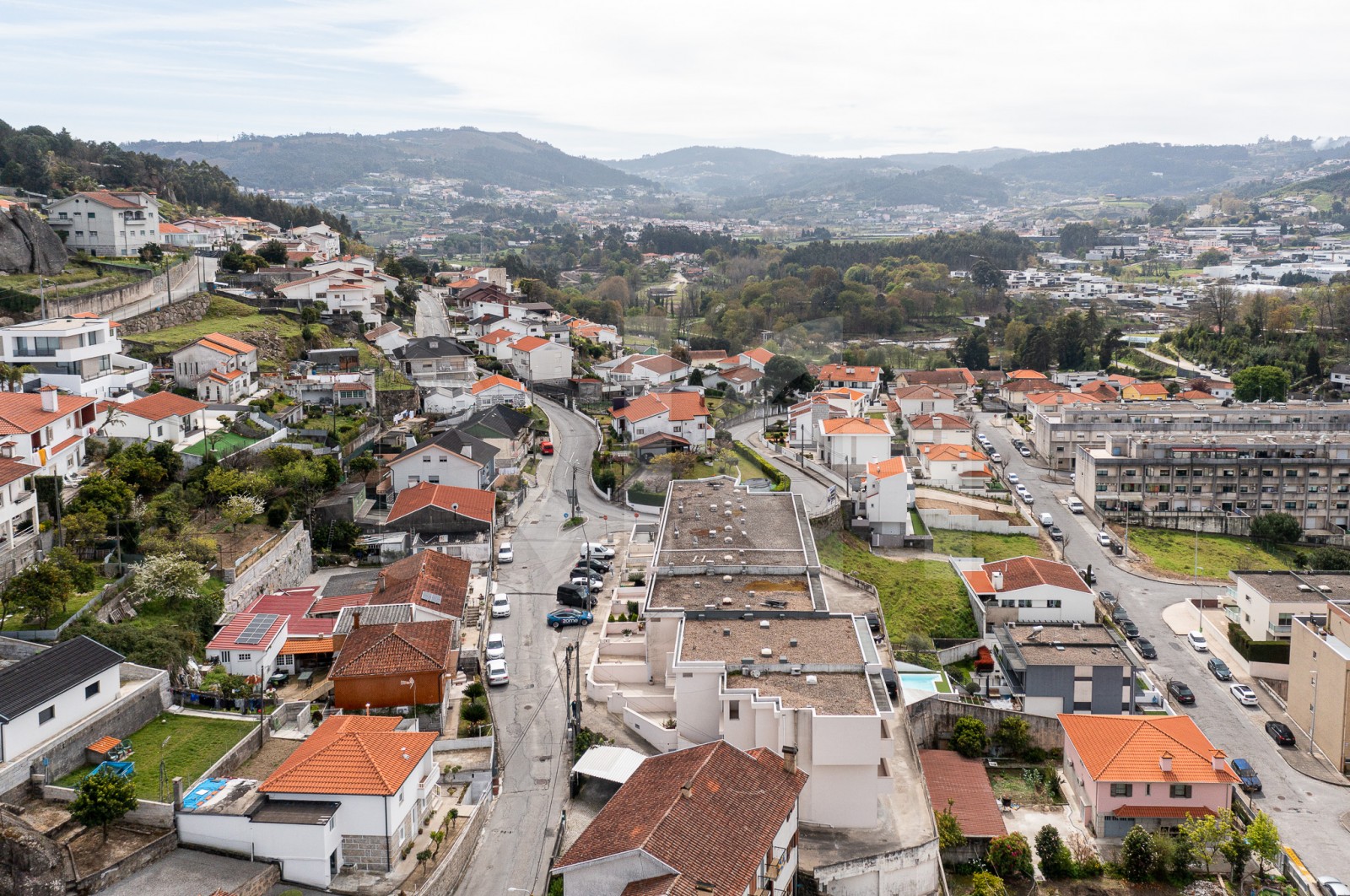 Moradia T3 para Venda em Caldas de Vizela (São Miguel e São João), Vizela, Braga - Área envolvente (Imagem 4)