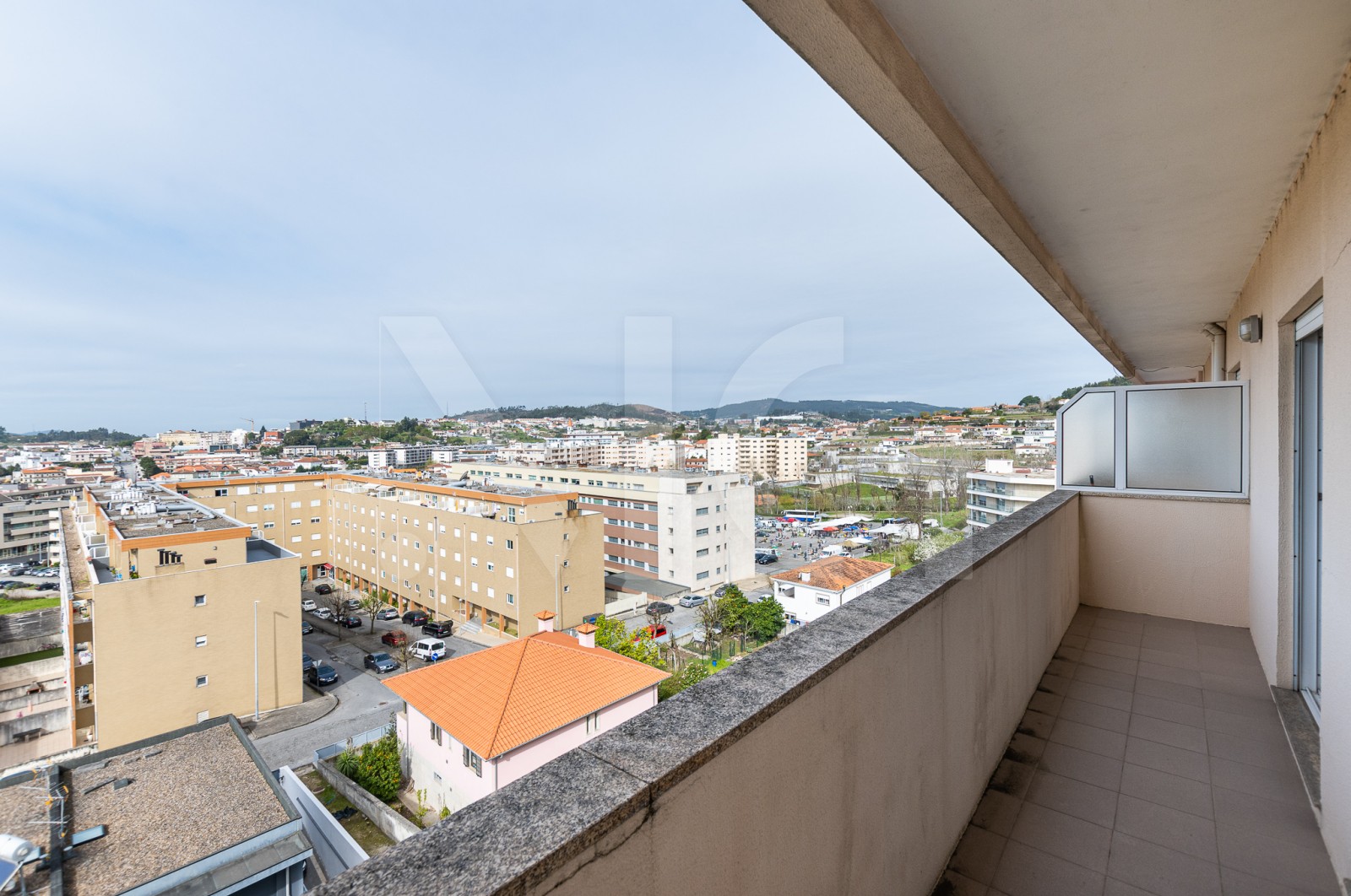 Moradia T3 para Venda em Caldas de Vizela (São Miguel e São João), Vizela, Braga - Varanda (Imagem 4)