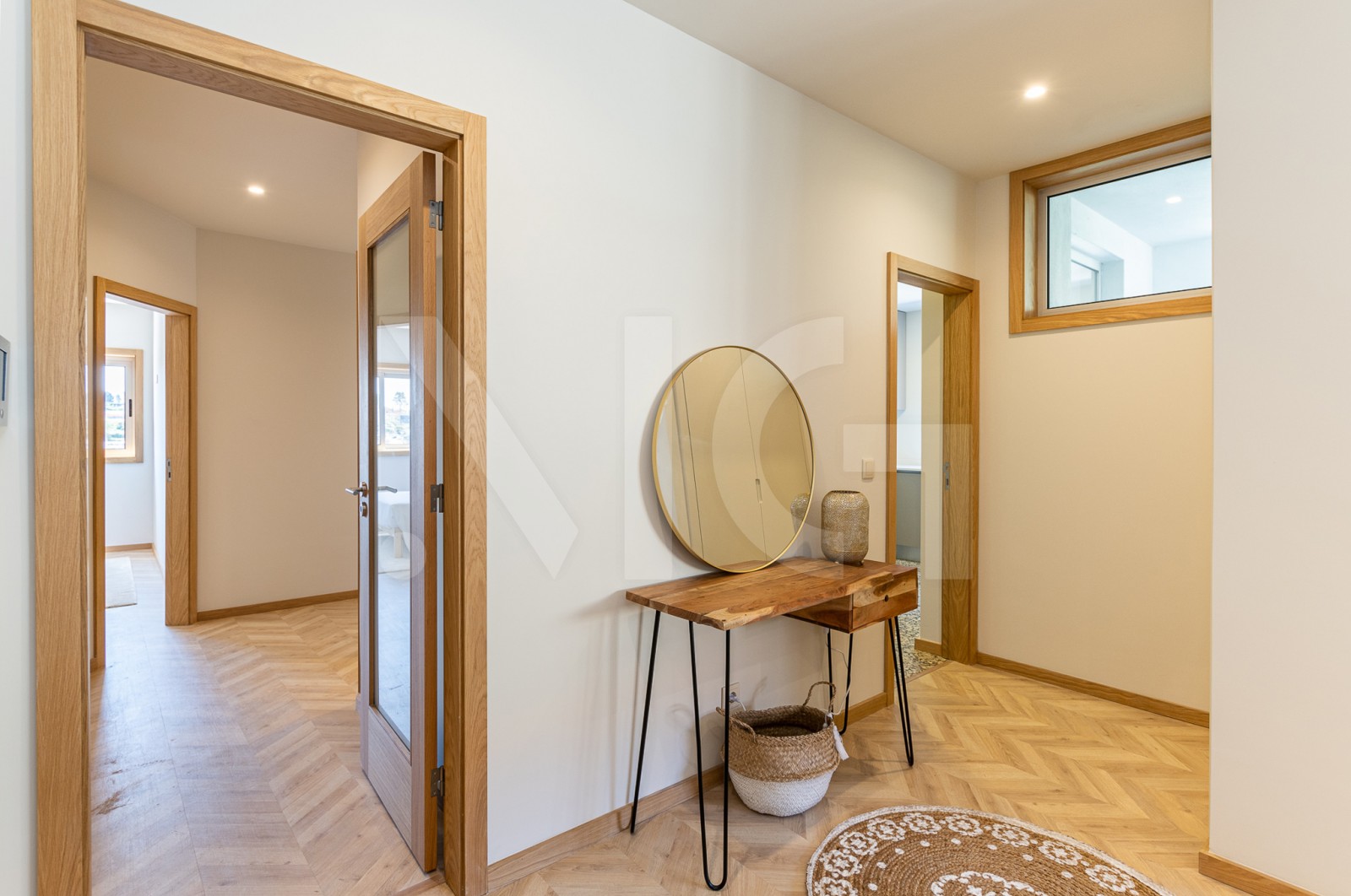 Apartamento T3 para Venda em Rio Tinto, Gondomar, Porto - Hall de entrada (Imagem 1)