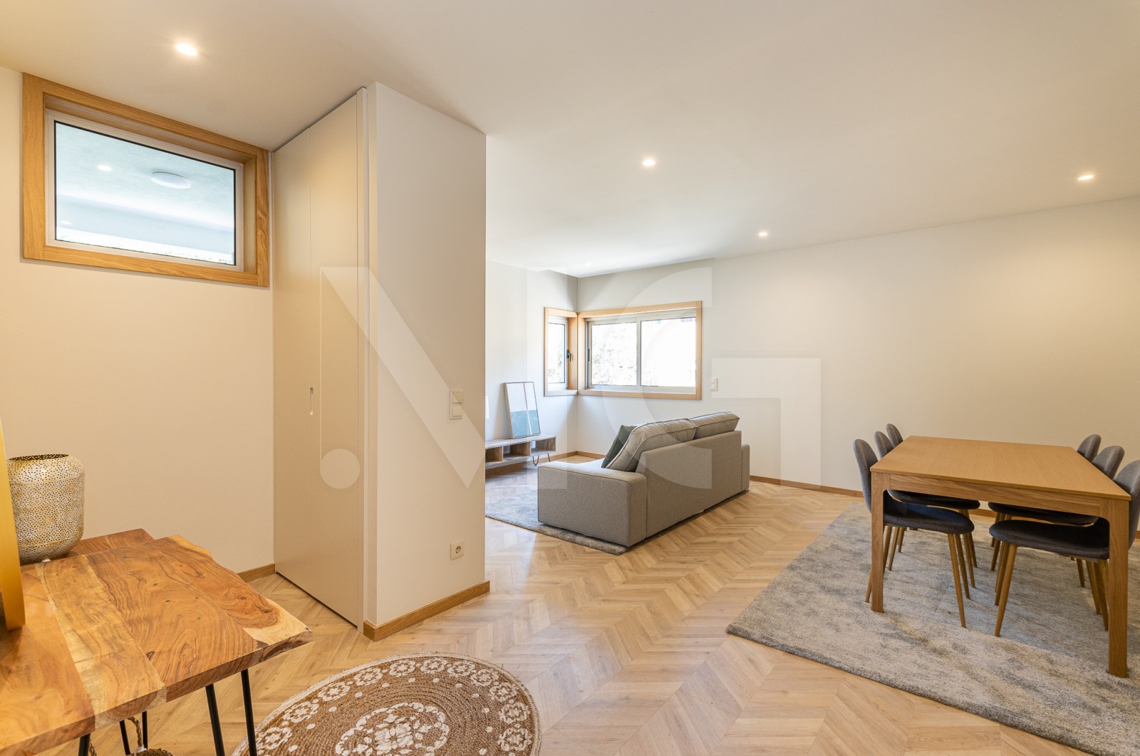 Apartamento T3 para Venda em Rio Tinto, Gondomar, Porto - Sala (Imagem 2)