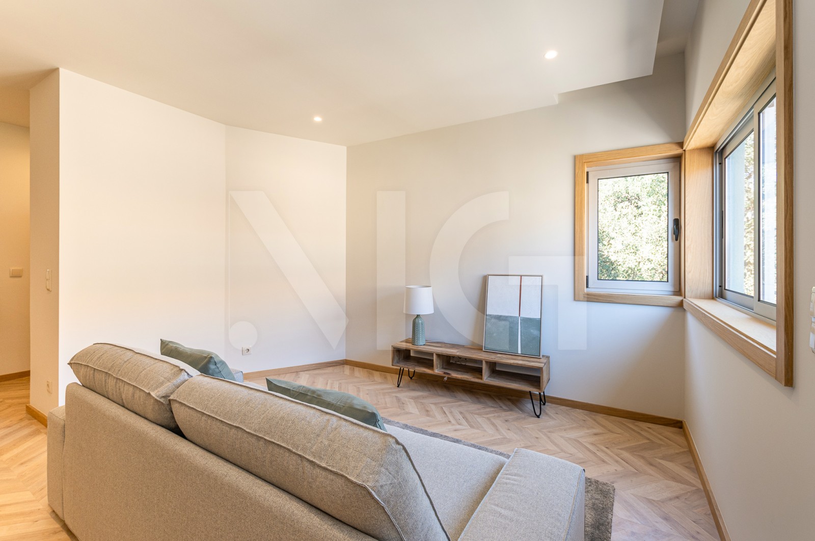 Apartamento T3 para Venda em Rio Tinto, Gondomar, Porto - Sala (Imagem 3)