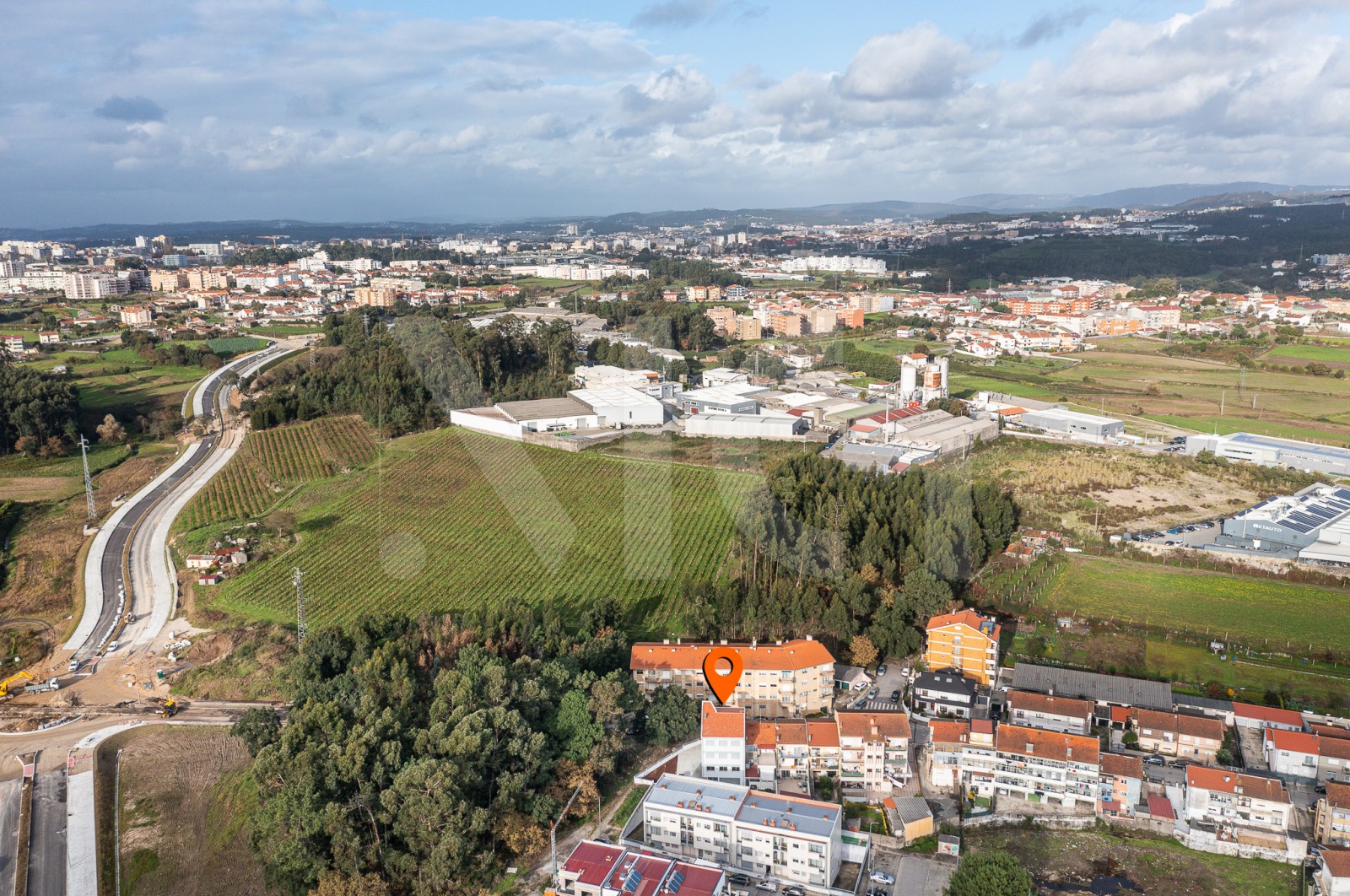 Apartamento T3 para Venda em Rio Tinto, Gondomar, Porto - Área envolvente (Imagem 6)