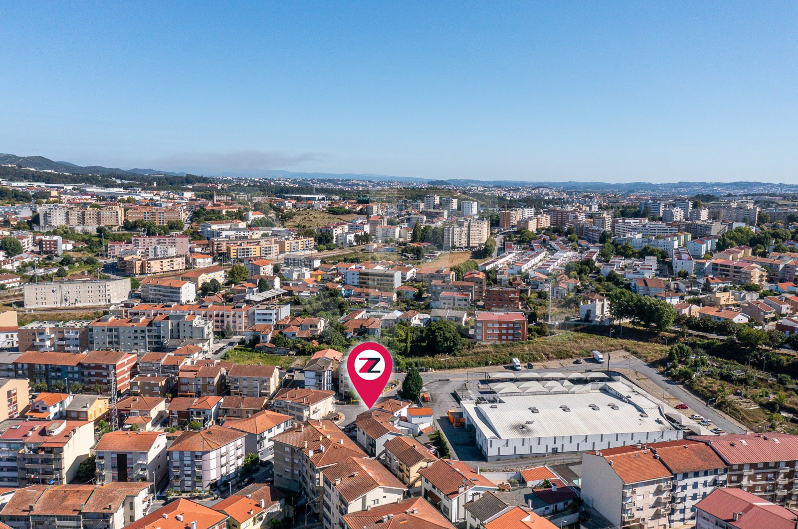 Apartamento T2 para Venda em Ermesinde, Valongo, Porto - Área envolvente (Imagem 9)