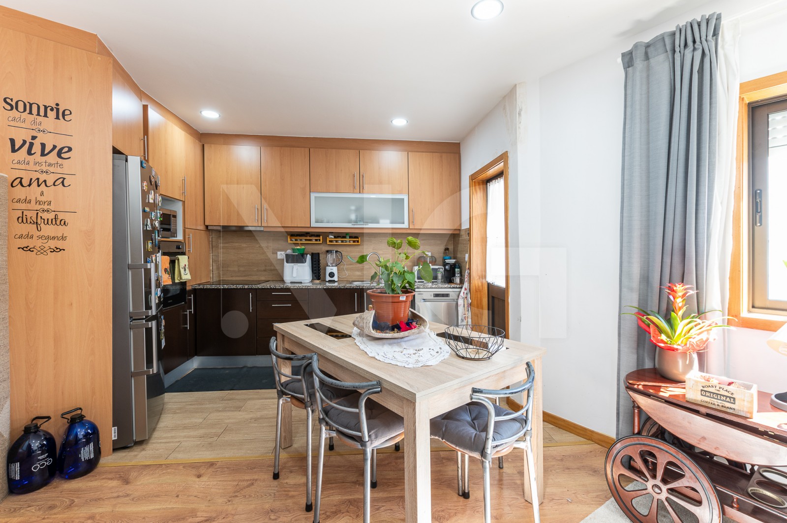 Apartamento T2 para Venda em Ermesinde, Valongo, Porto - Sala (Imagem 2)