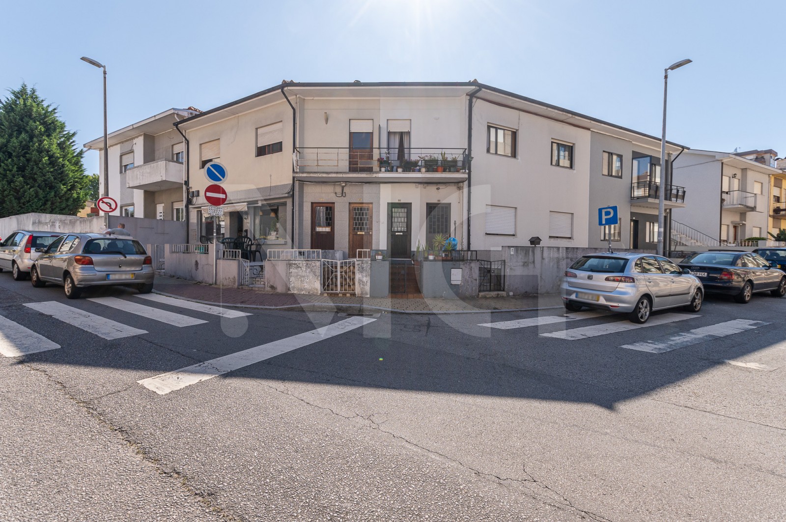 Apartamento T2 para Venda em Ermesinde, Valongo, Porto - Fachada (Imagem 4)