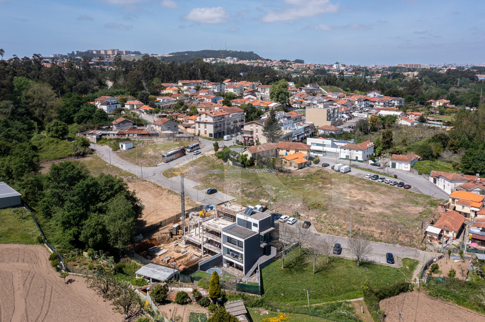 Moradia T3 para Venda em Vilar de Andorinho, Vila Nova de Gaia, Porto - Área envolvente (Imagem 16)