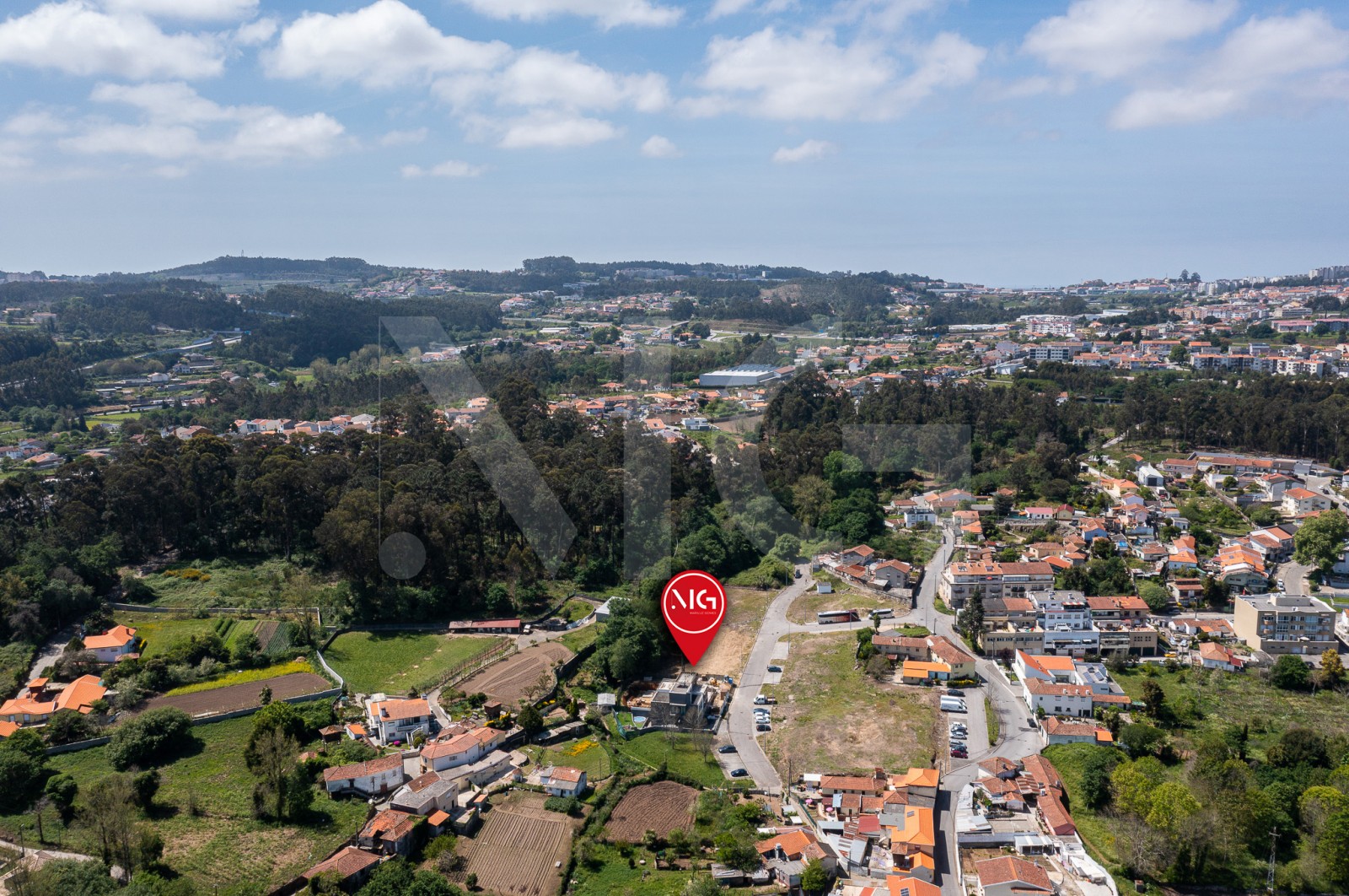 Moradia T3 para Venda em Vilar de Andorinho, Vila Nova de Gaia, Porto - Área envolvente (Imagem 7)