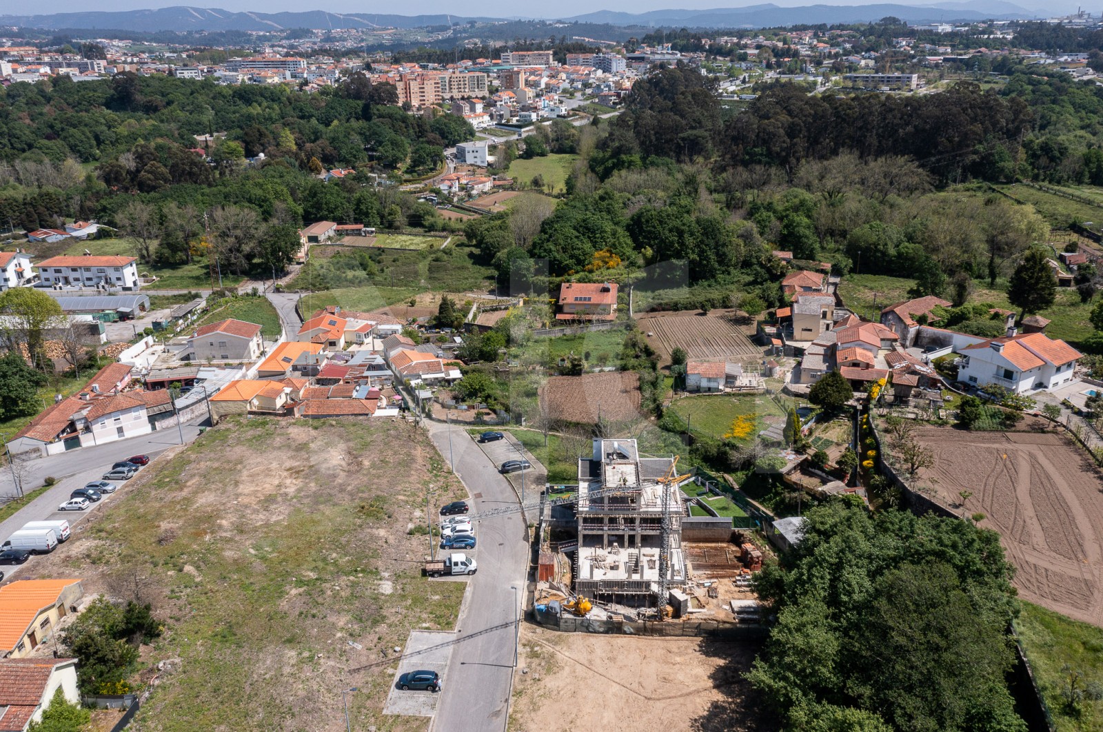 Moradia T3 para Venda em Vilar de Andorinho, Vila Nova de Gaia, Porto - Área envolvente (Imagem 13)