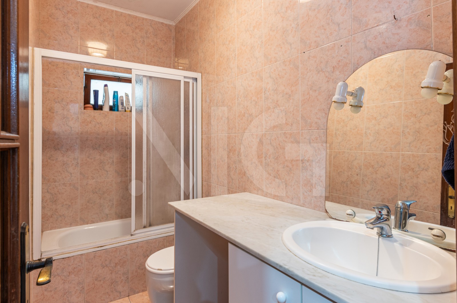 Moradia T2 para Venda em Ermesinde, Valongo, Porto - Casa de banho (Imagem 2)