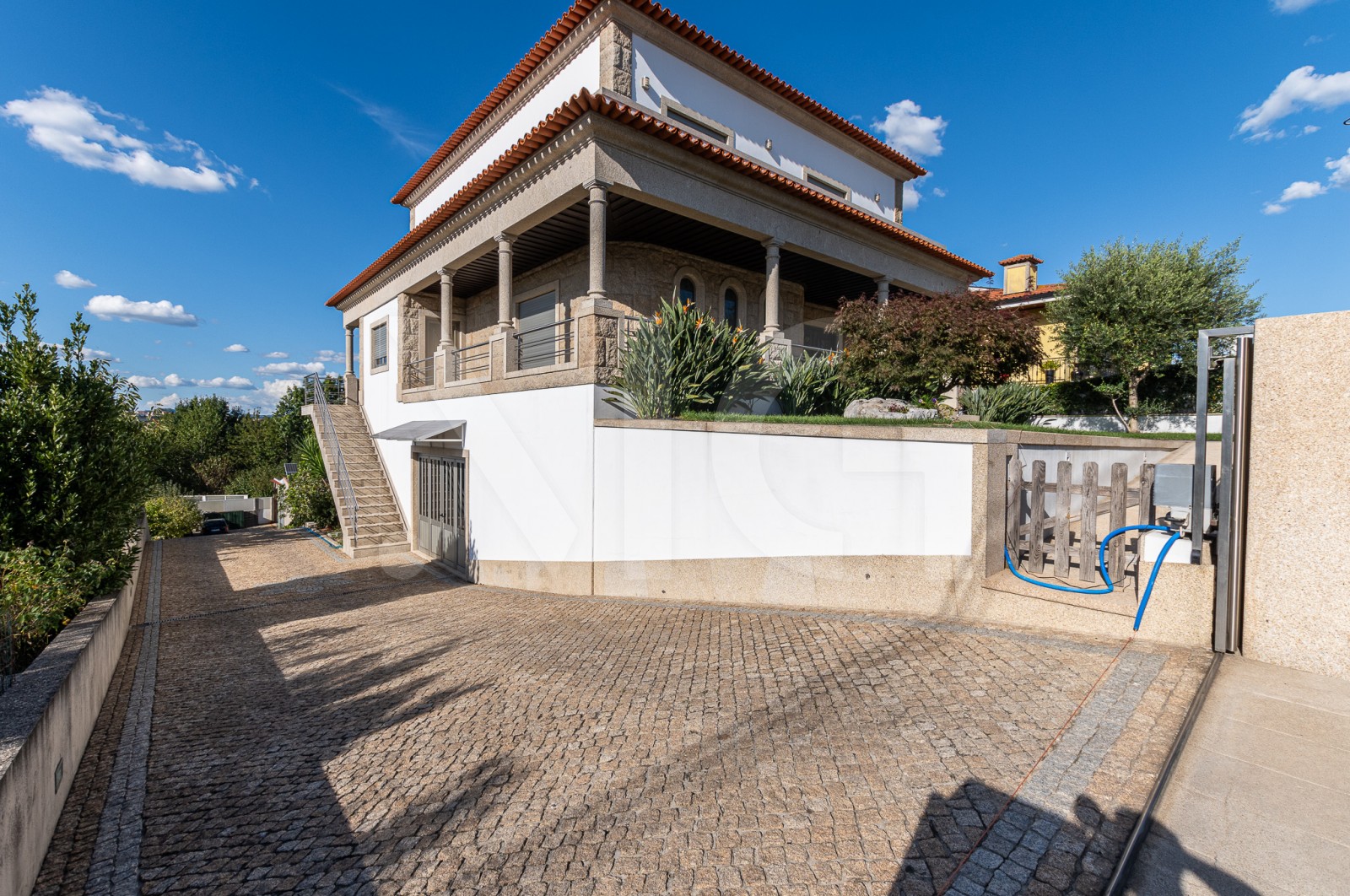 Moradia T3 para Venda em Torrados e Sousa, Felgueiras, Porto - Fachada (Imagem 3)