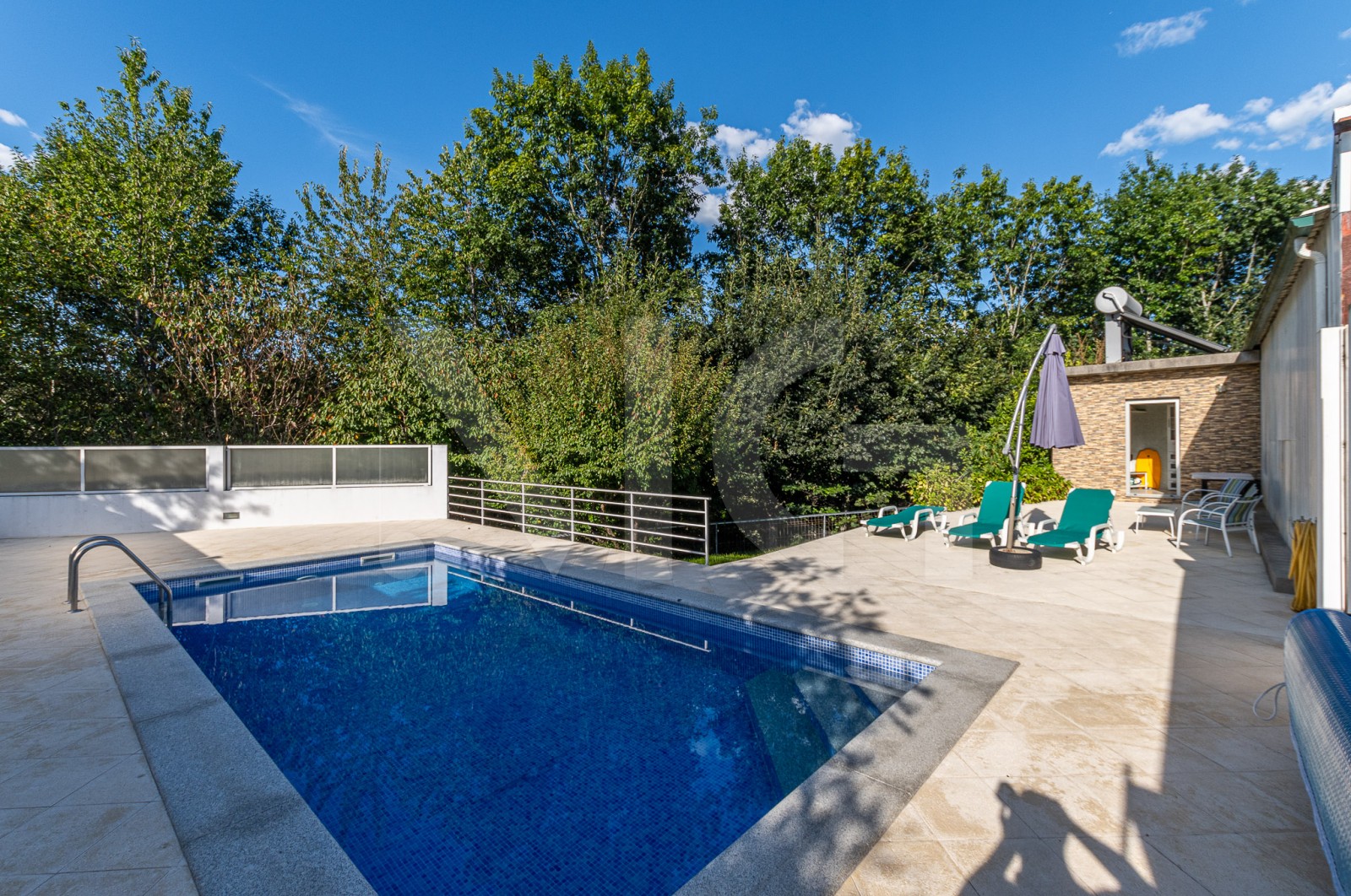 Moradia T3 para Venda em Torrados e Sousa, Felgueiras, Porto - Piscina (Imagem 2)