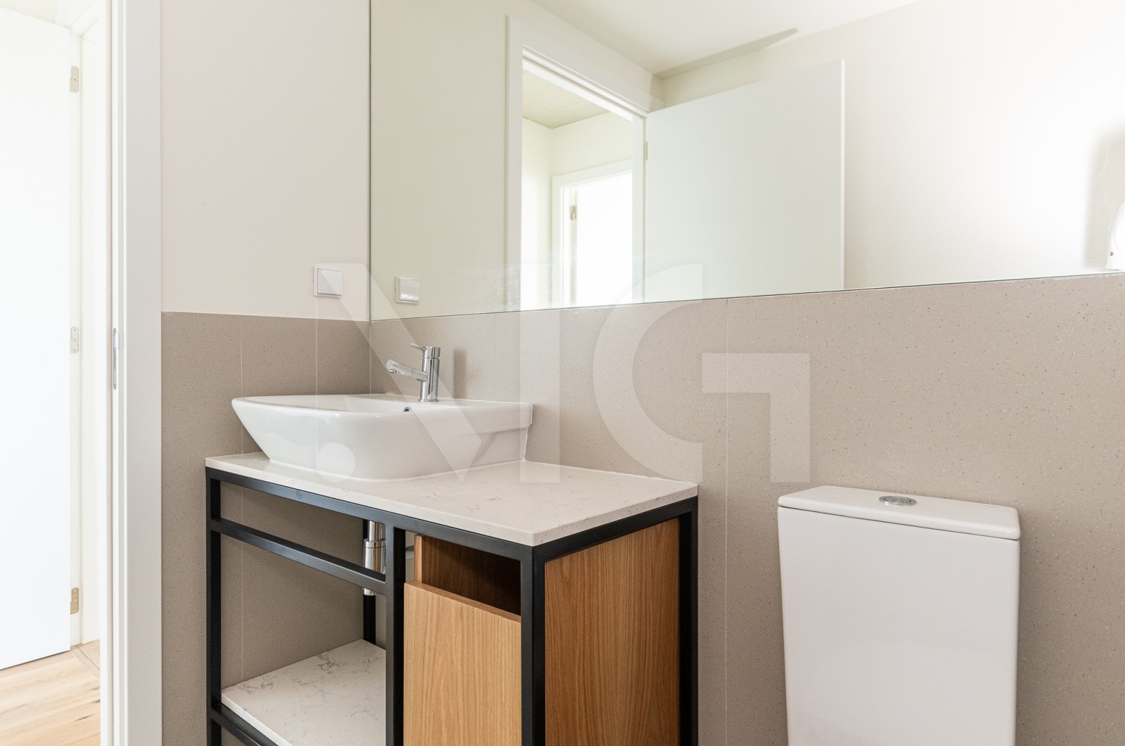 Apartamento T3 para Venda em Matosinhos e Leça da Palmeira, Matosinhos, Porto - Casa de banho (Imagem 2)