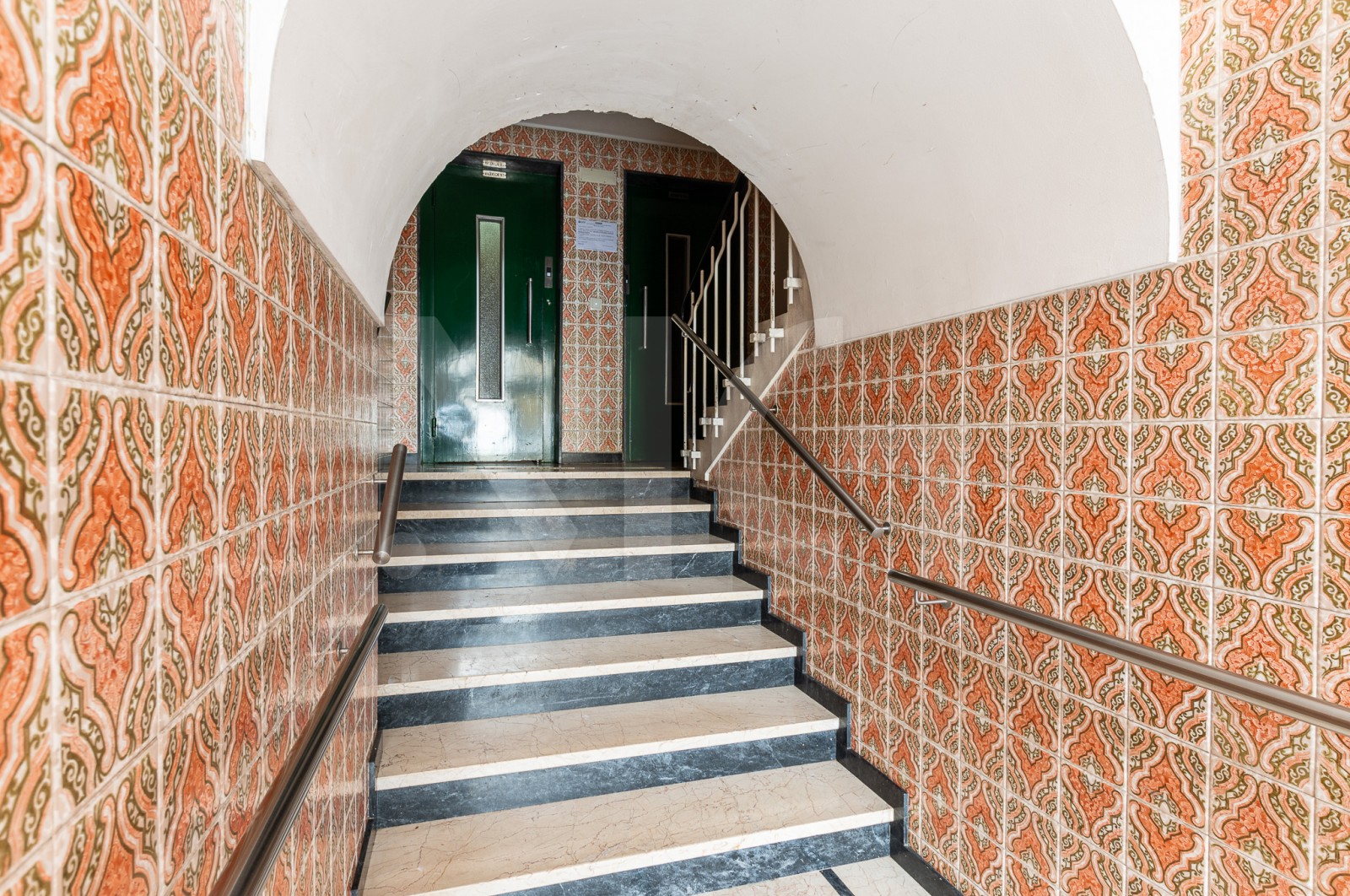 Apartment T1 for For sale in Bonfim, Porto, Porto - Áreas comuns (Imagem 2)