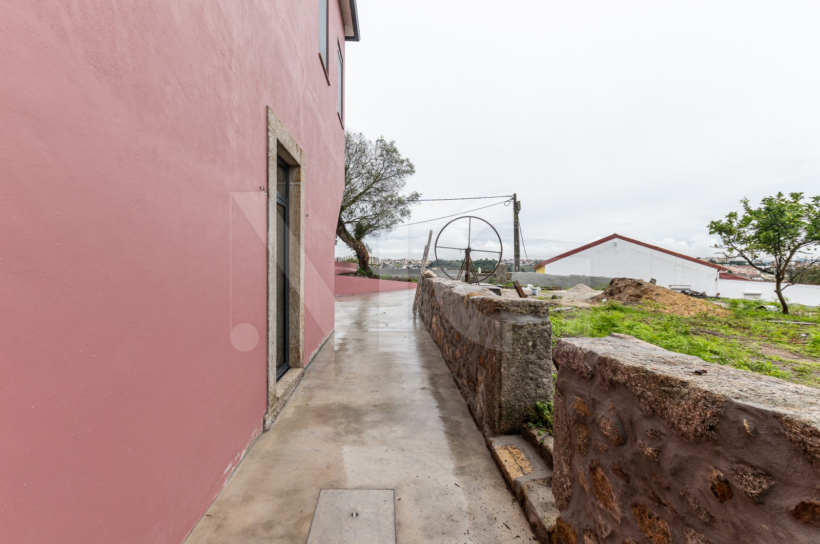 House T3 for For sale in Campanhã, Porto, Porto - Fachada (Imagem 3)