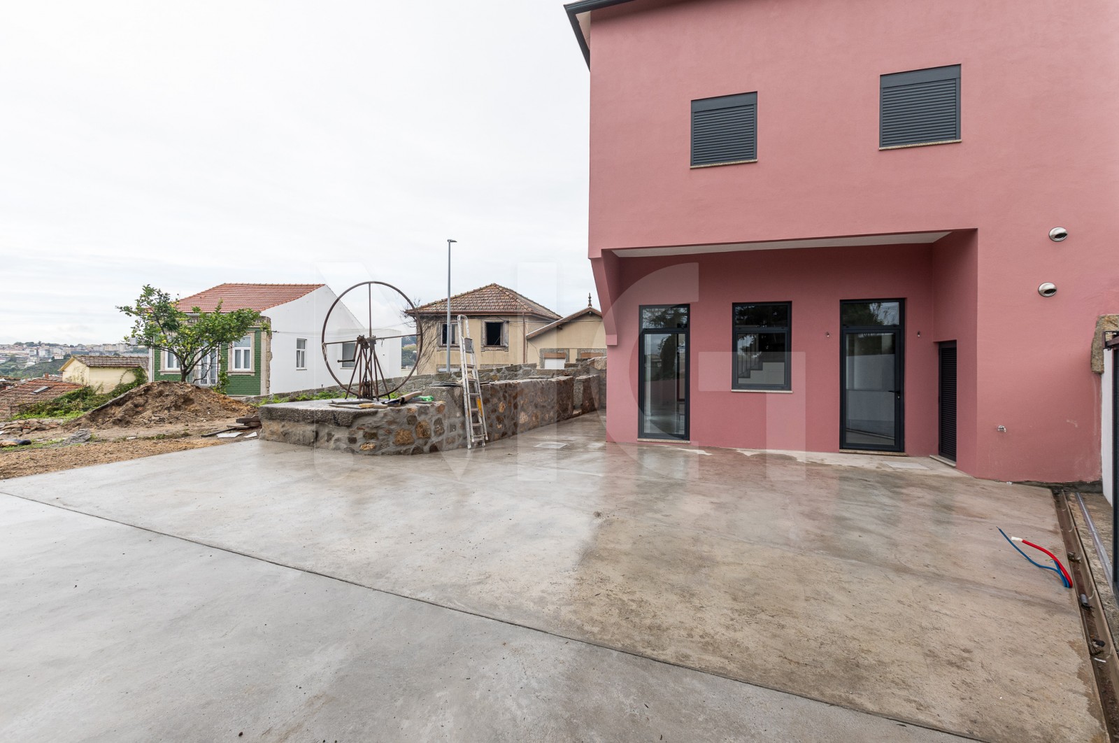 House T3 for For sale in Campanhã, Porto, Porto - Fachada (Imagem 4)