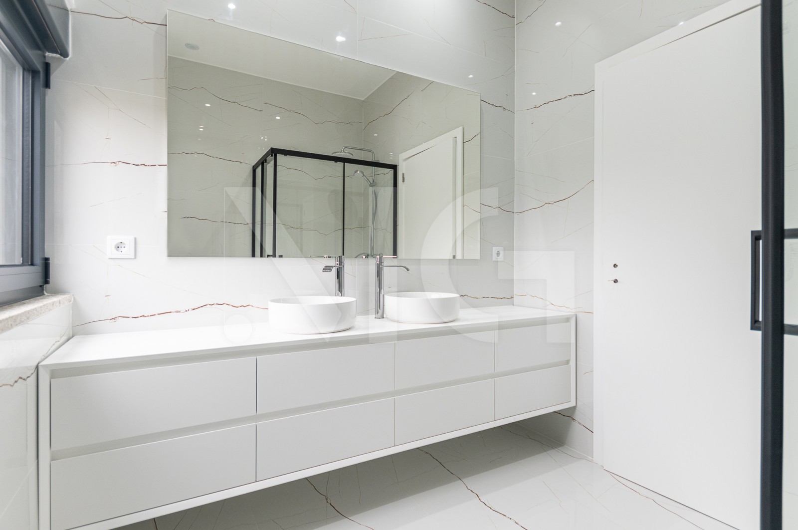 House T3 for For sale in Campanhã, Porto, Porto - Casa de banho (Imagem 6)