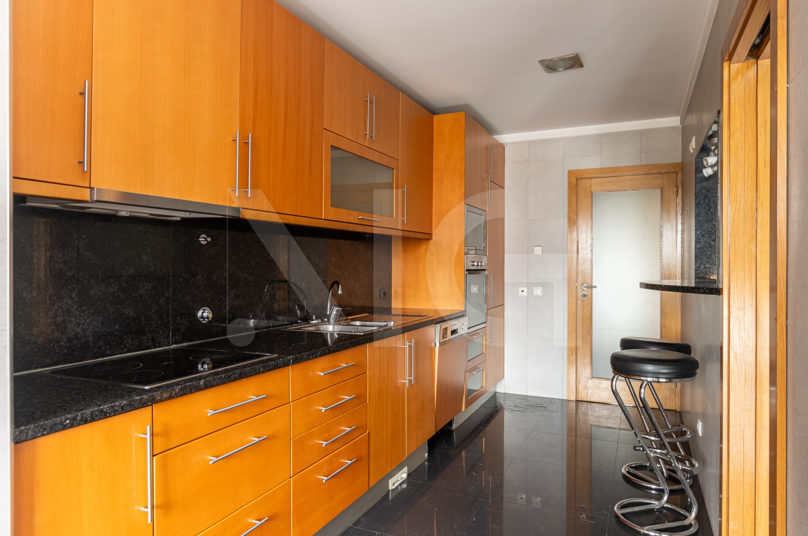 Apartamento T2 para Venda em Nogueira e Silva Escura, Maia, Porto - Cozinha (Imagem 3)