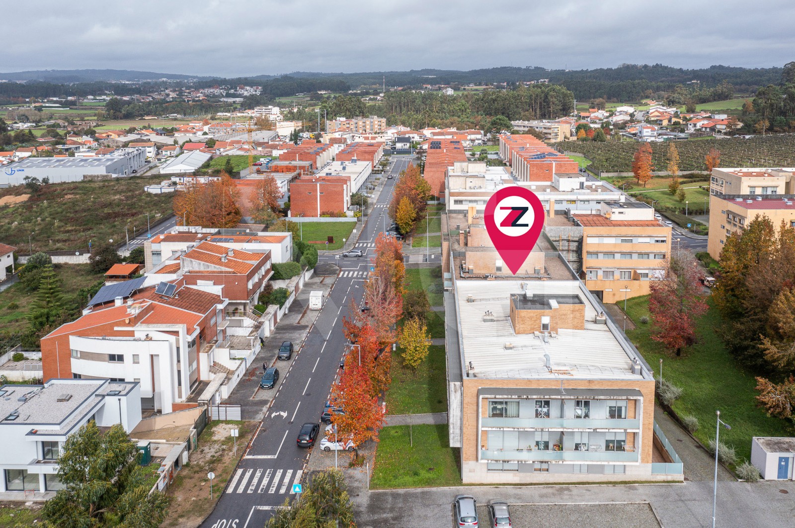 Apartamento T2 para Venda em Nogueira e Silva Escura, Maia, Porto - Área envolvente (Imagem 2)