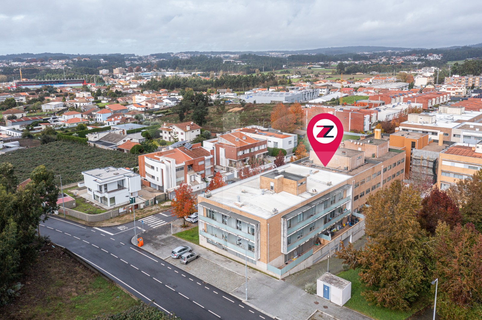 Apartamento T2 para Venda em Nogueira e Silva Escura, Maia, Porto - Área envolvente (Imagem 3)