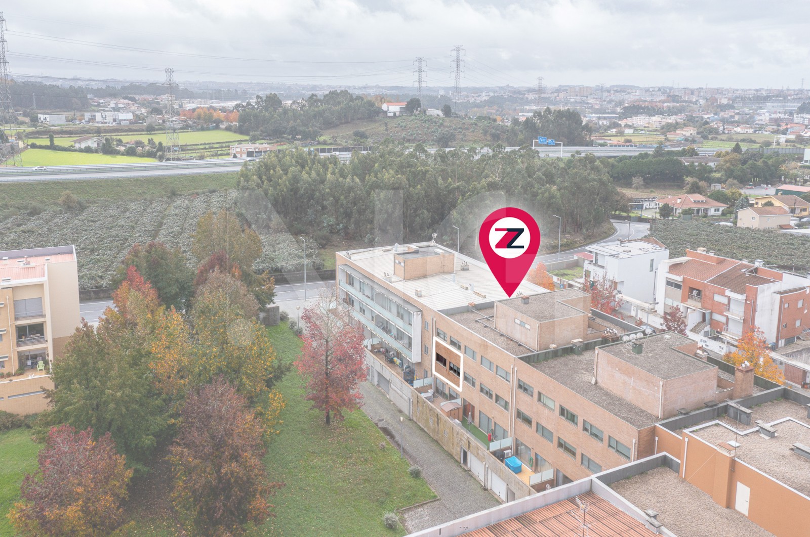 Apartamento T2 para Venda em Nogueira e Silva Escura, Maia, Porto - Área envolvente (Imagem 6)