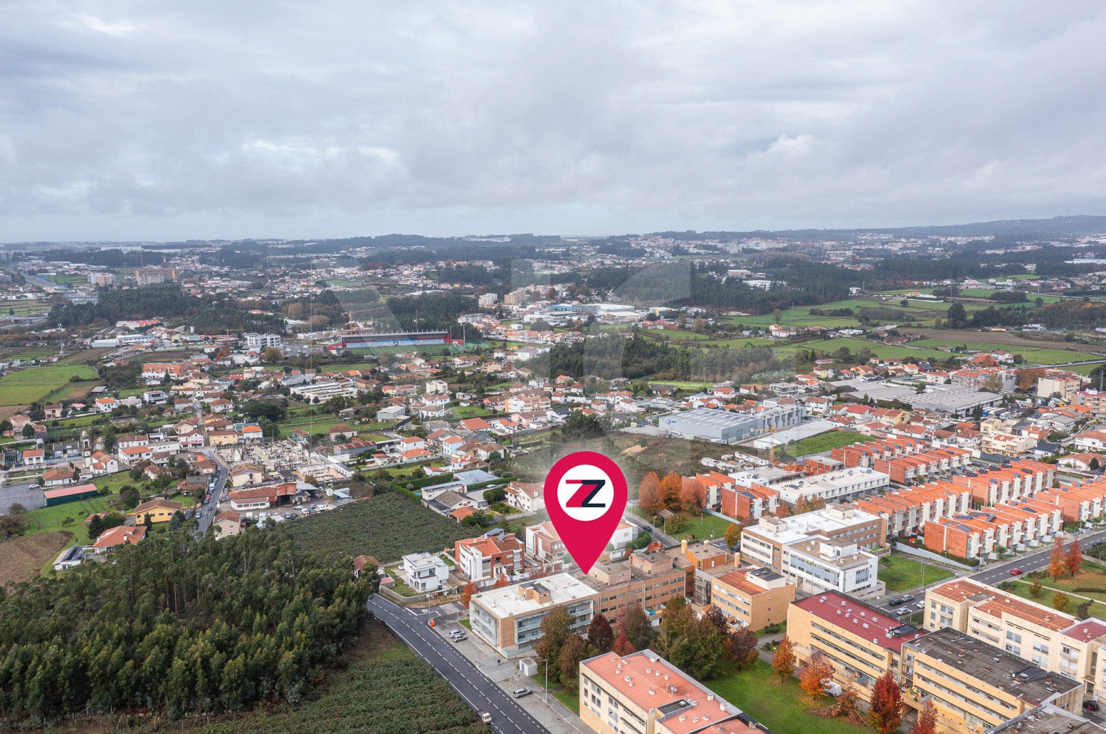 Apartamento T2 para Venda em Nogueira e Silva Escura, Maia, Porto - Área envolvente (Imagem 10)