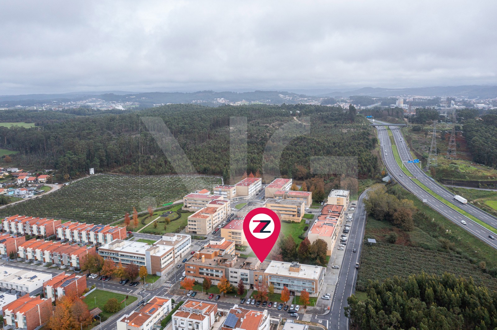 Apartamento T2 para Venda em Nogueira e Silva Escura, Maia, Porto - Área envolvente (Imagem 13)