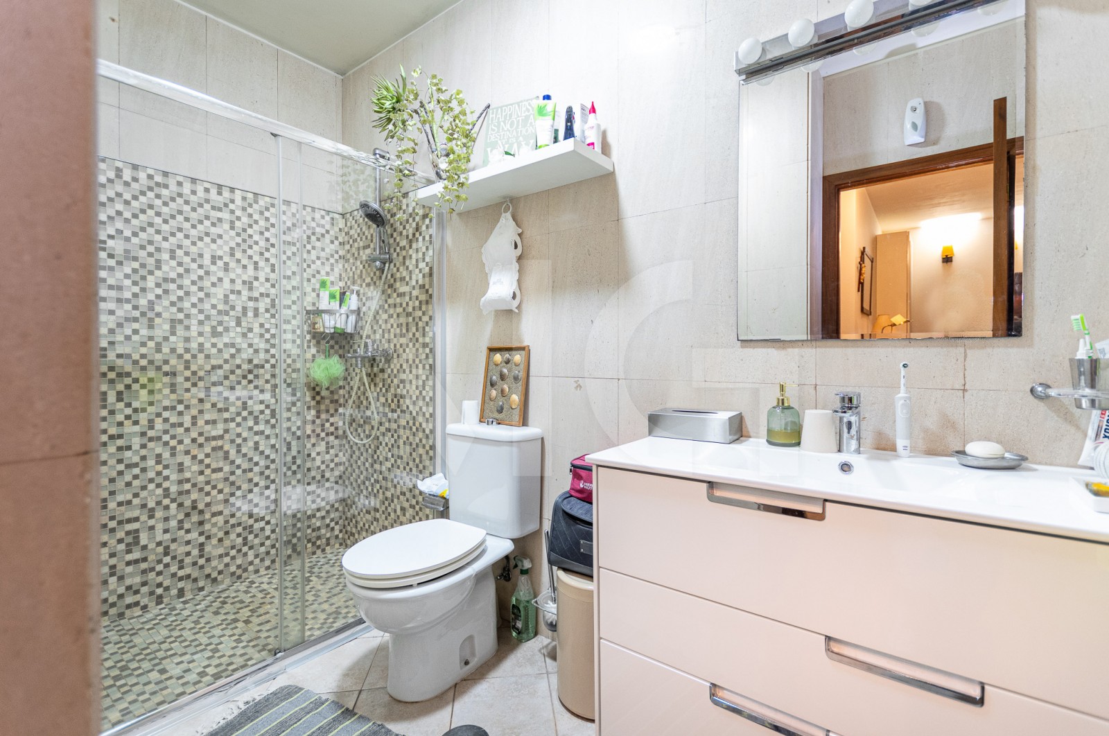 Moradia T4 para Venda em Cidade da Maia, Maia, Porto - Casa de banho (Imagem 1)