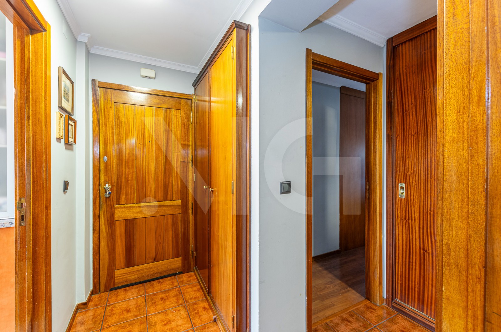 Apartment T3 for For sale in Canidelo, Vila Nova de Gaia, Porto - Hall de entrada (Imagem 1)