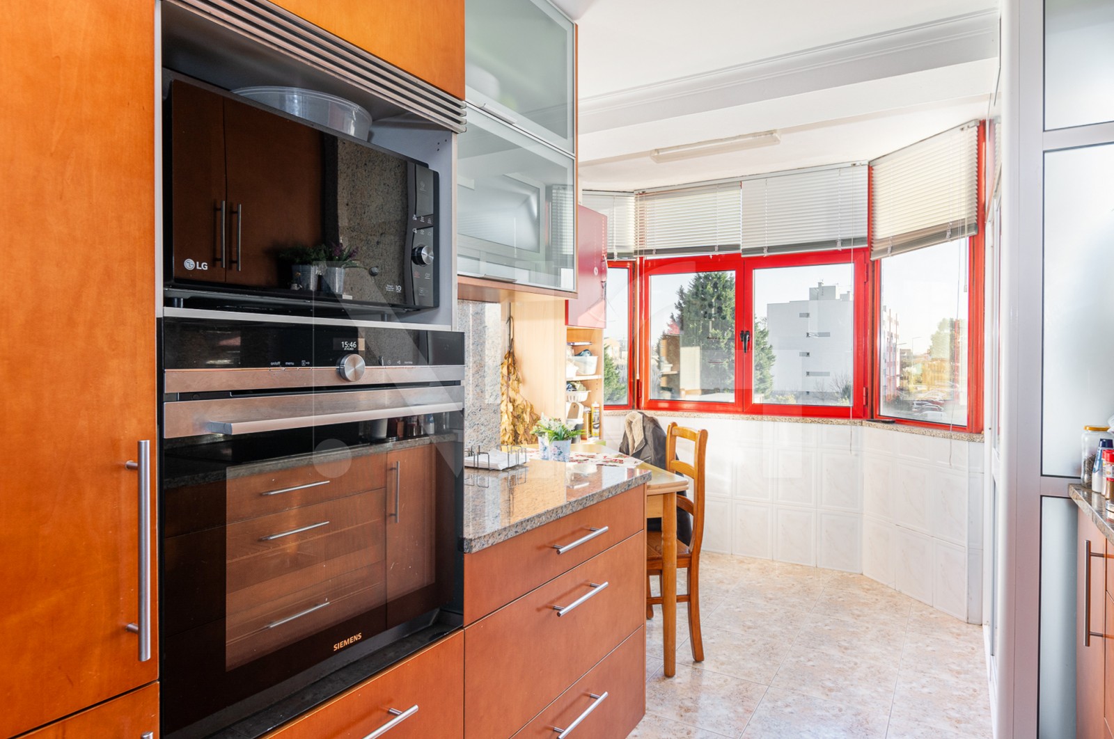 Apartment T3 for For sale in Canidelo, Vila Nova de Gaia, Porto - Cozinha (Imagem 2)