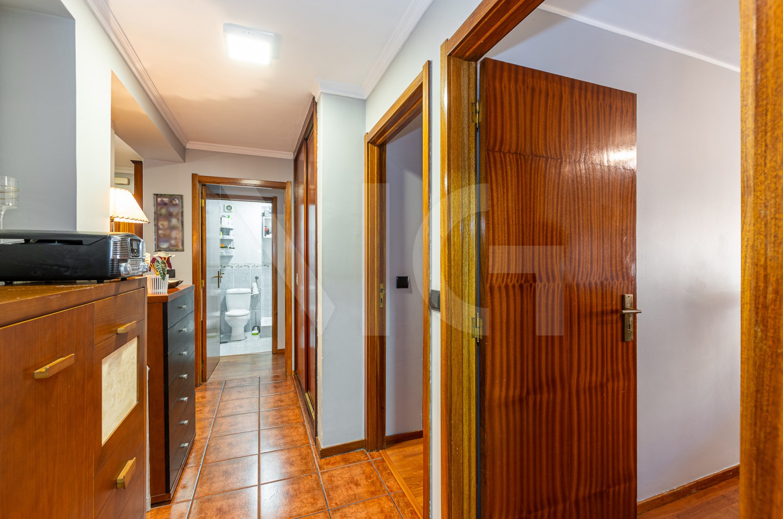 Apartment T3 for For sale in Canidelo, Vila Nova de Gaia, Porto - Corredor (Imagem 3)