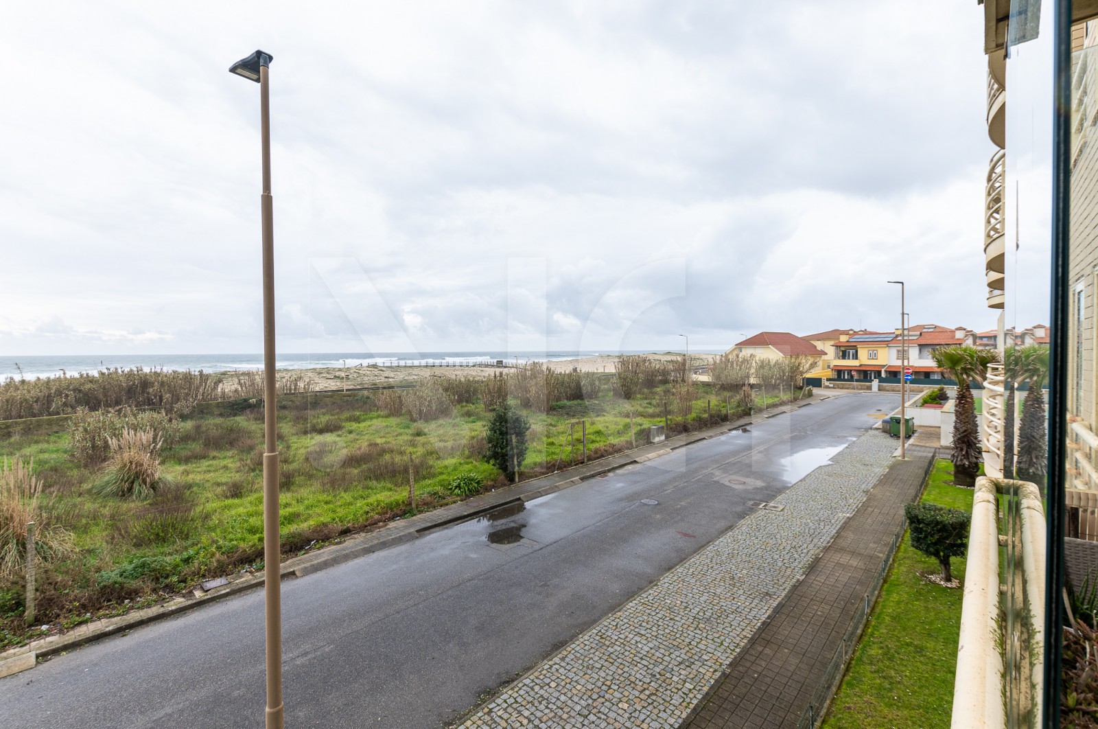 Apartamento T3 para Venda em Labruge, Vila do Conde, Porto - Varanda (Imagem 3)