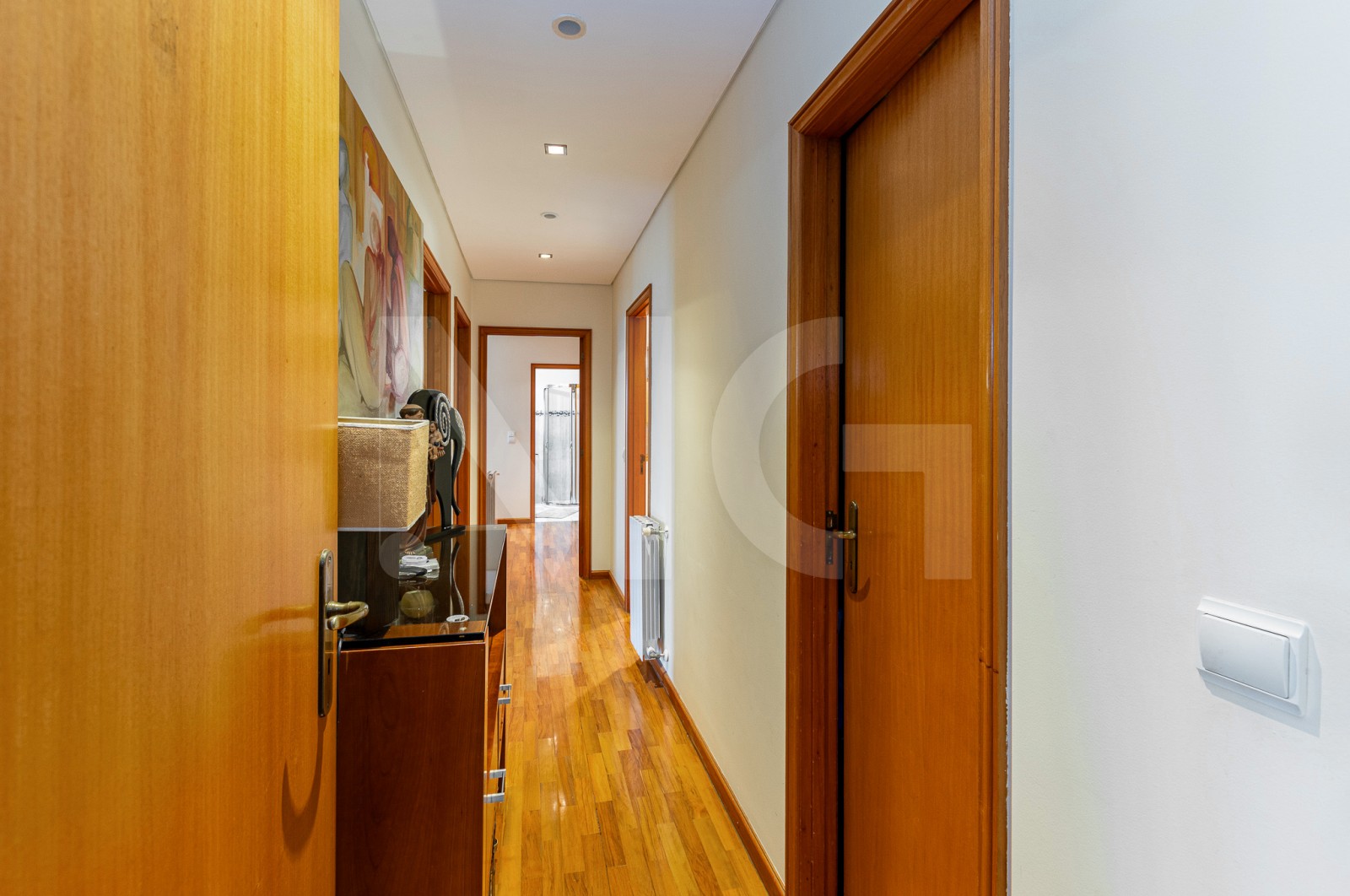 Apartamento T3 para Venda em Labruge, Vila do Conde, Porto - Corredor (Imagem 1)