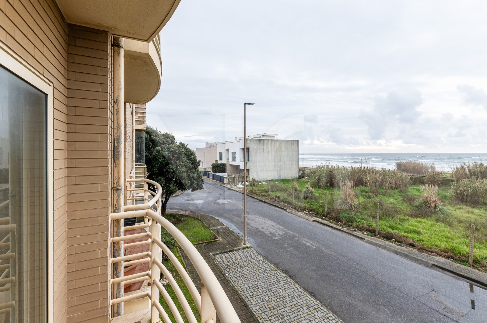 Apartamento T3 para Venda em Labruge, Vila do Conde, Porto - Varanda (Imagem 5)