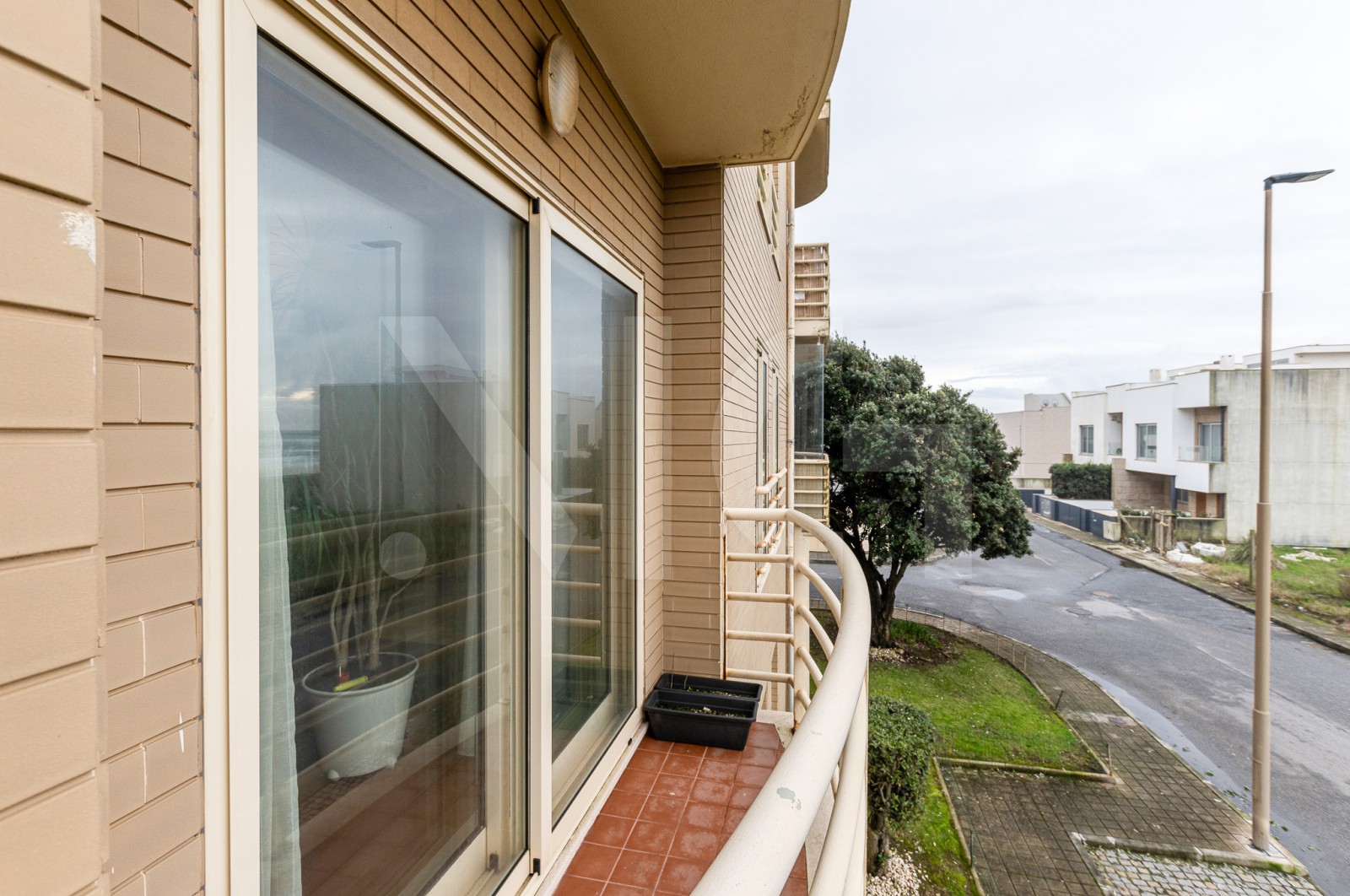 Apartamento T3 para Venda em Labruge, Vila do Conde, Porto - Varanda (Imagem 7)
