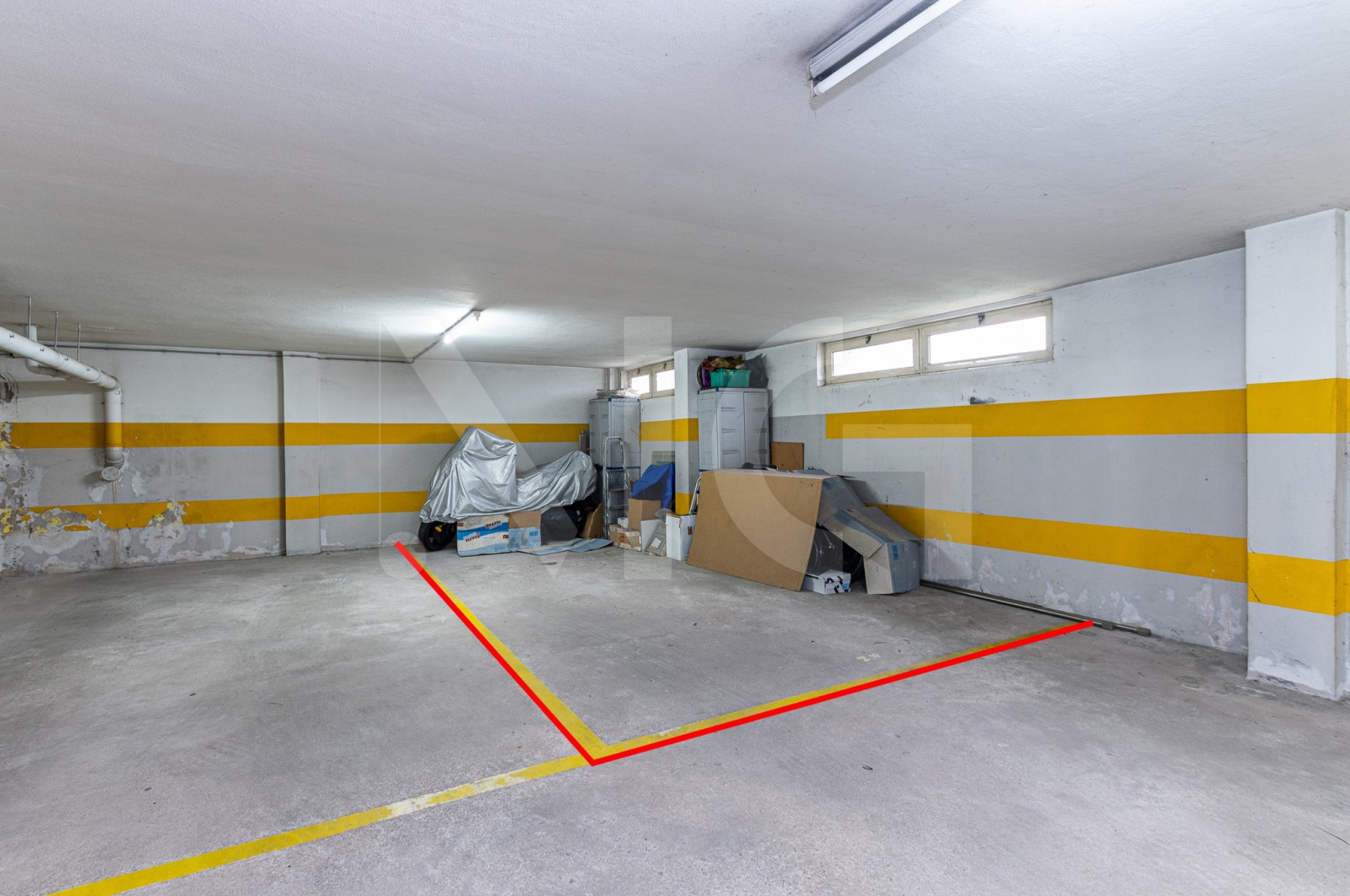 Apartamento T3 para Venda em Labruge, Vila do Conde, Porto - Parqueamento/Garagem (Imagem 1)