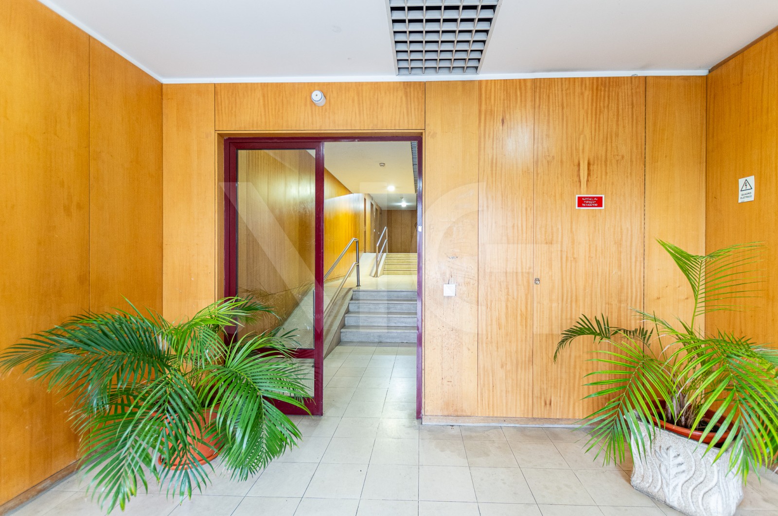 Apartment T2 for For sale in Gondomar (São Cosme), Valbom e Jovim, Gondomar, Porto - Áreas comuns (Imagem 4)