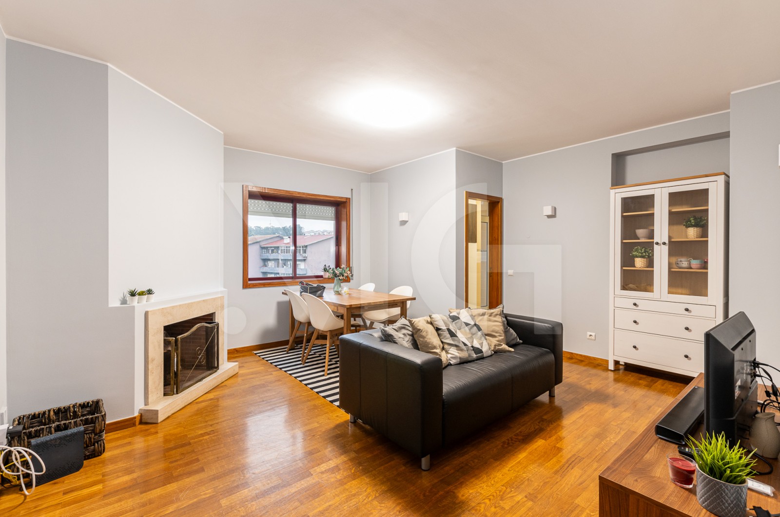 Apartment T2 for For sale in Gondomar (São Cosme), Valbom e Jovim, Gondomar, Porto - Sala (Imagem 3)