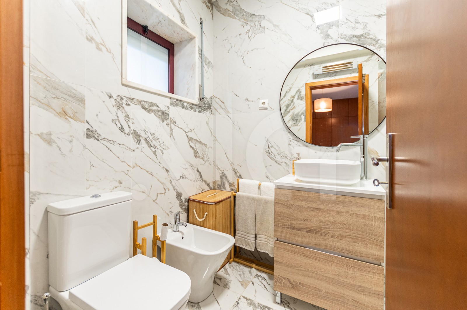 Apartment T2 for For sale in Gondomar (São Cosme), Valbom e Jovim, Gondomar, Porto - Casa de banho (Imagem 2)