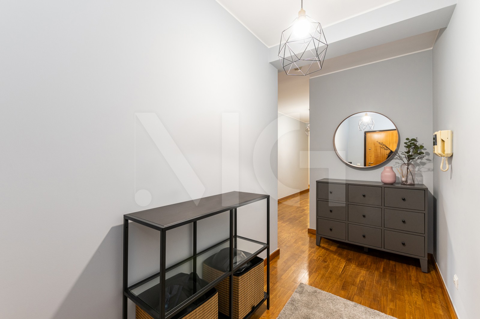 Apartment T2 for For sale in Gondomar (São Cosme), Valbom e Jovim, Gondomar, Porto - Hall de entrada (Imagem 1)