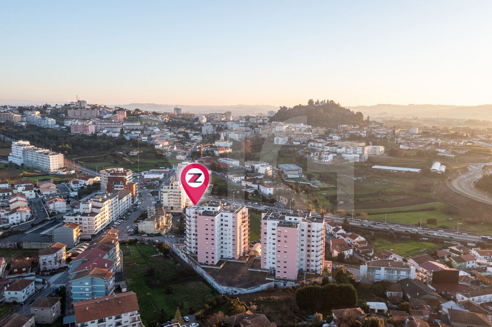 Apartment T2 for For sale in Gondomar (São Cosme), Valbom e Jovim, Gondomar, Porto - Área envolvente (Imagem 7)