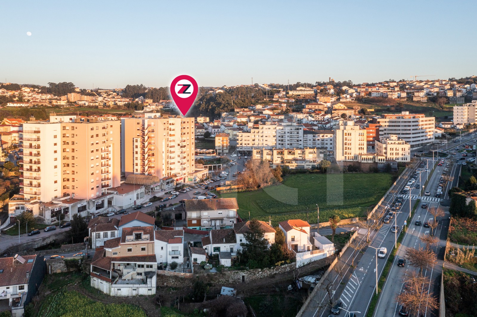 Apartment T2 for For sale in Gondomar (São Cosme), Valbom e Jovim, Gondomar, Porto - Área envolvente (Imagem 13)