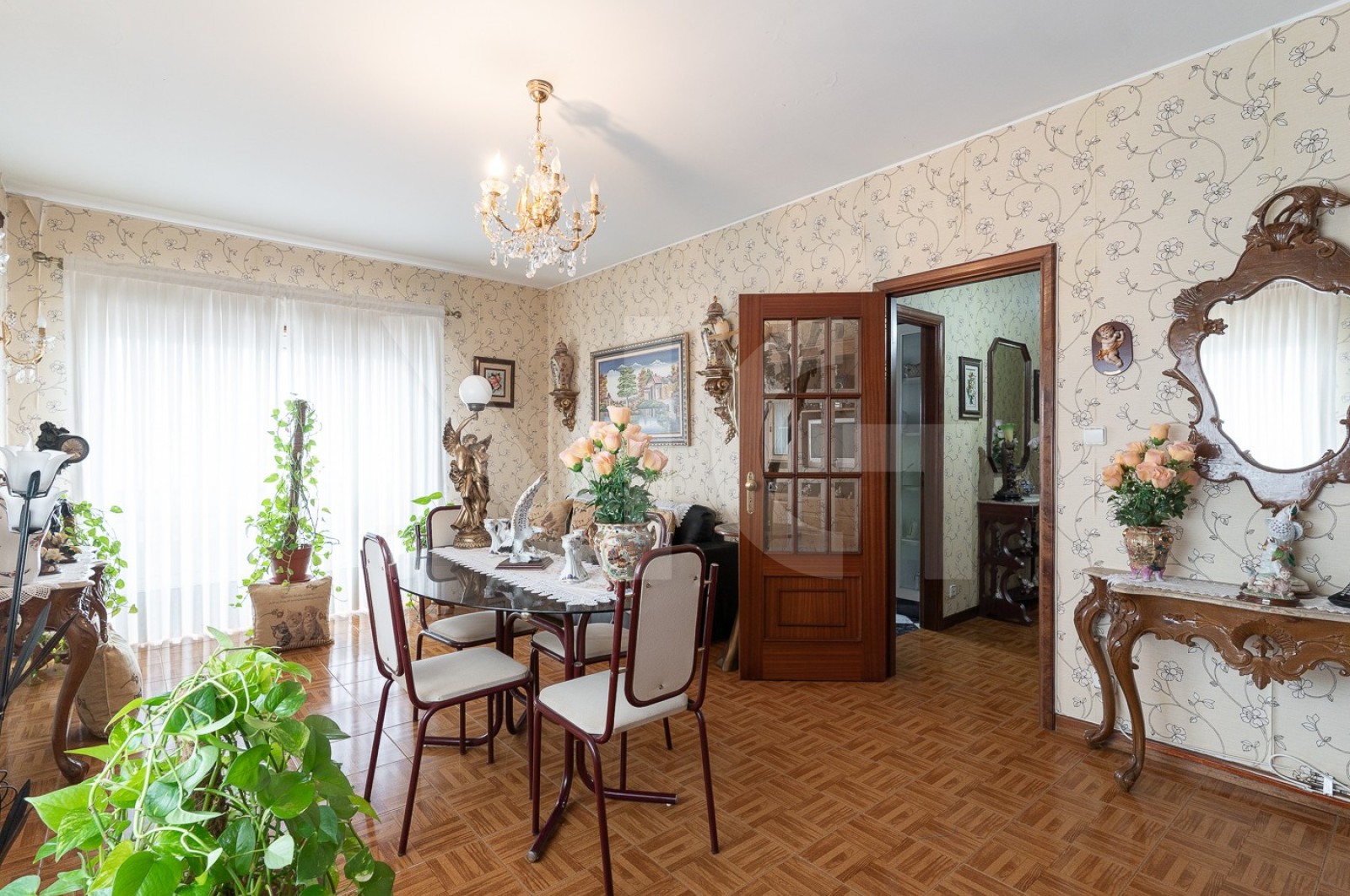 Apartamento T3 para Venda em Santo Tirso, Couto (Santa Cristina e São Miguel) e Burgães, Santo Tirso, Porto - Sala (Imagem 1)