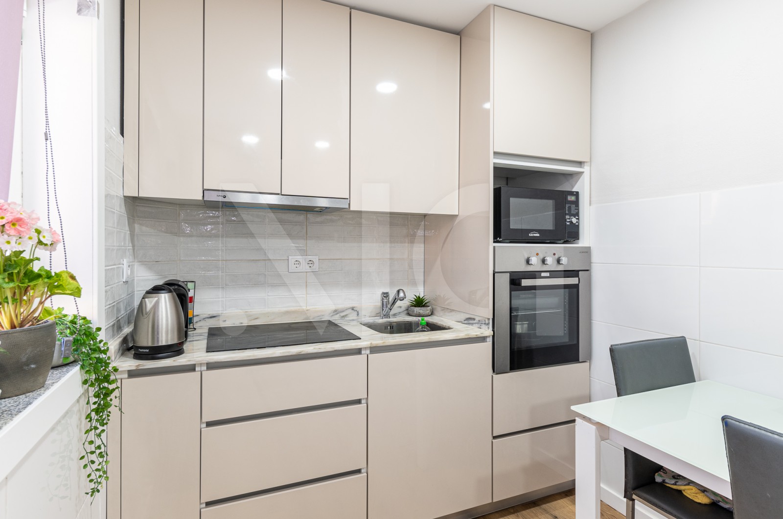 Apartment T2 for For sale in Ermesinde, Valongo, Porto - Cozinha (Imagem 3)