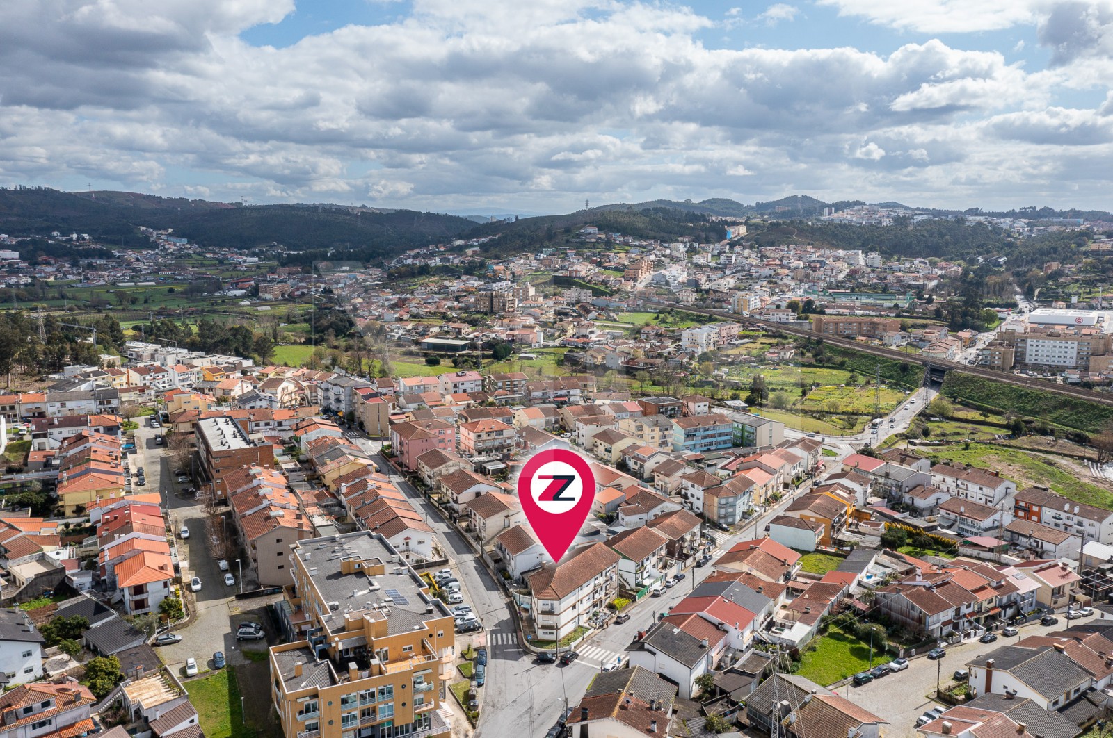 Apartment T2 for For sale in Ermesinde, Valongo, Porto - Área envolvente (Imagem 10)