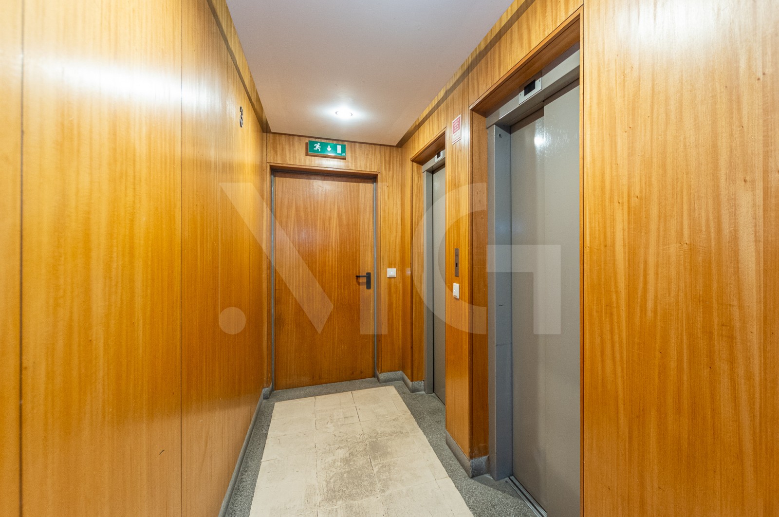 Apartment T1 for For sale in Matosinhos e Leça da Palmeira, Matosinhos, Porto - Áreas comuns (Imagem 2)